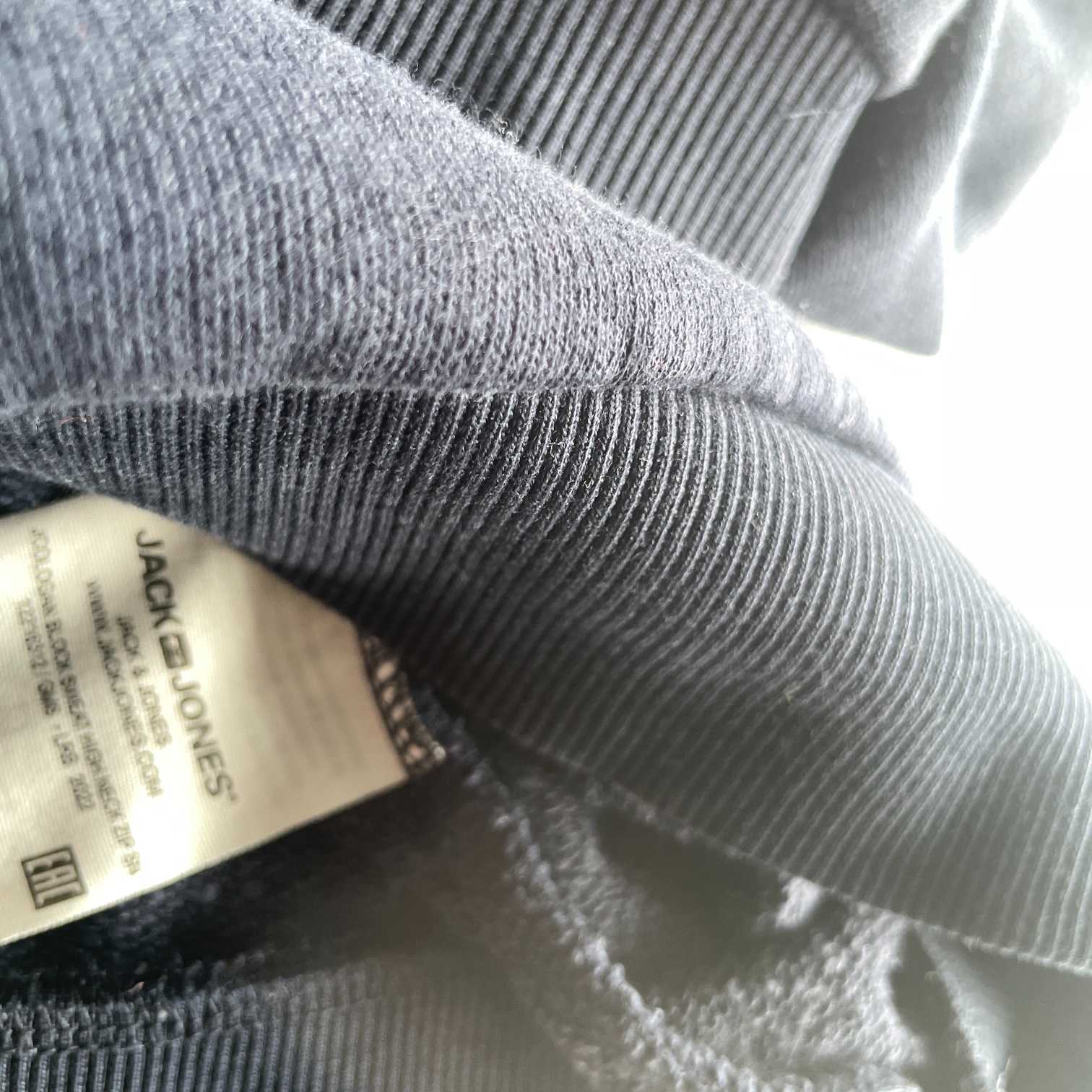 Vintage men Jack & jones core black full zip high neck sweatshirt in L|L28 W21|SKU 5616