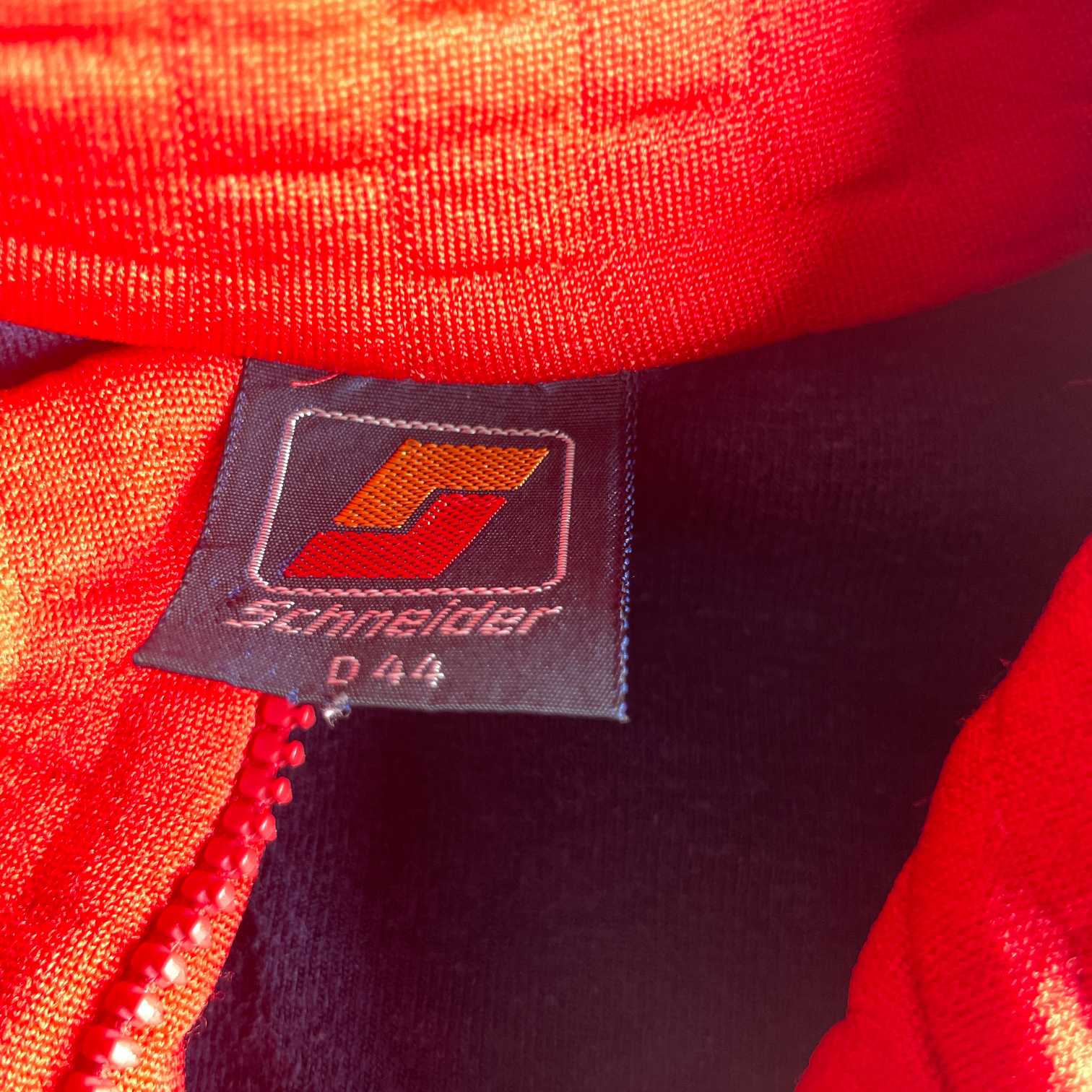 Vintage women Schneider D44 red & blue colourblock full zip bomber jacket in S/M| L27 W20| SKU 5619