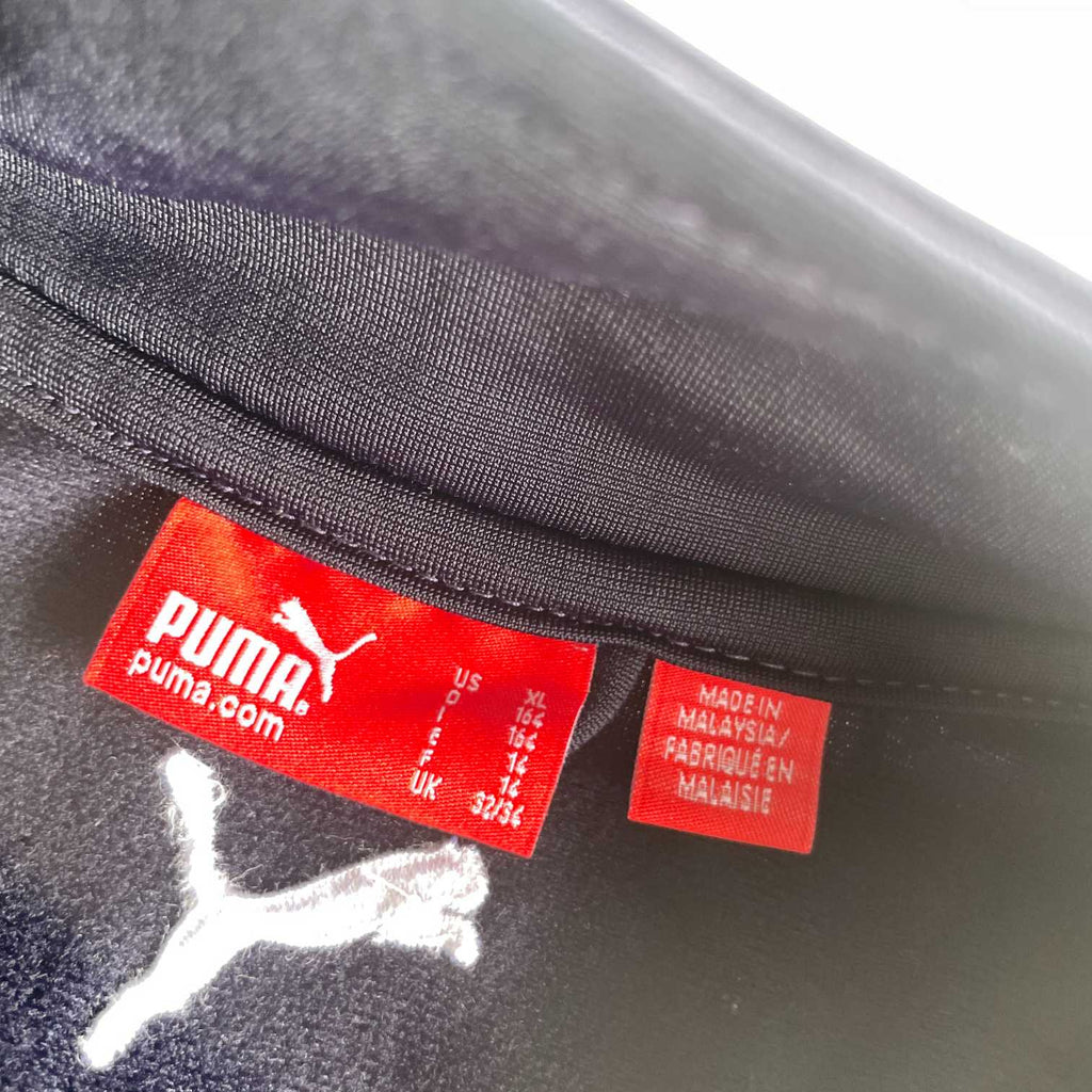 Vintage women black full zip puma wind breaker track top in XL|L26 W19| SKU 5631