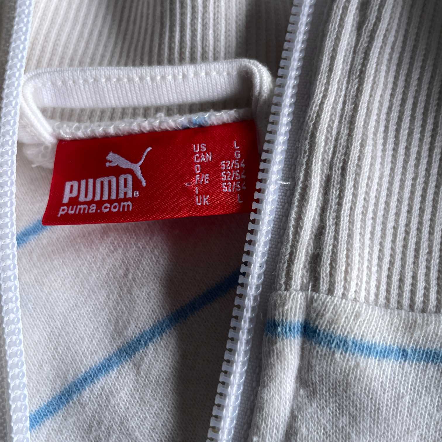 Vintage men black puma full zip wind breaker track top in XL| L26 W18|SKU 5643