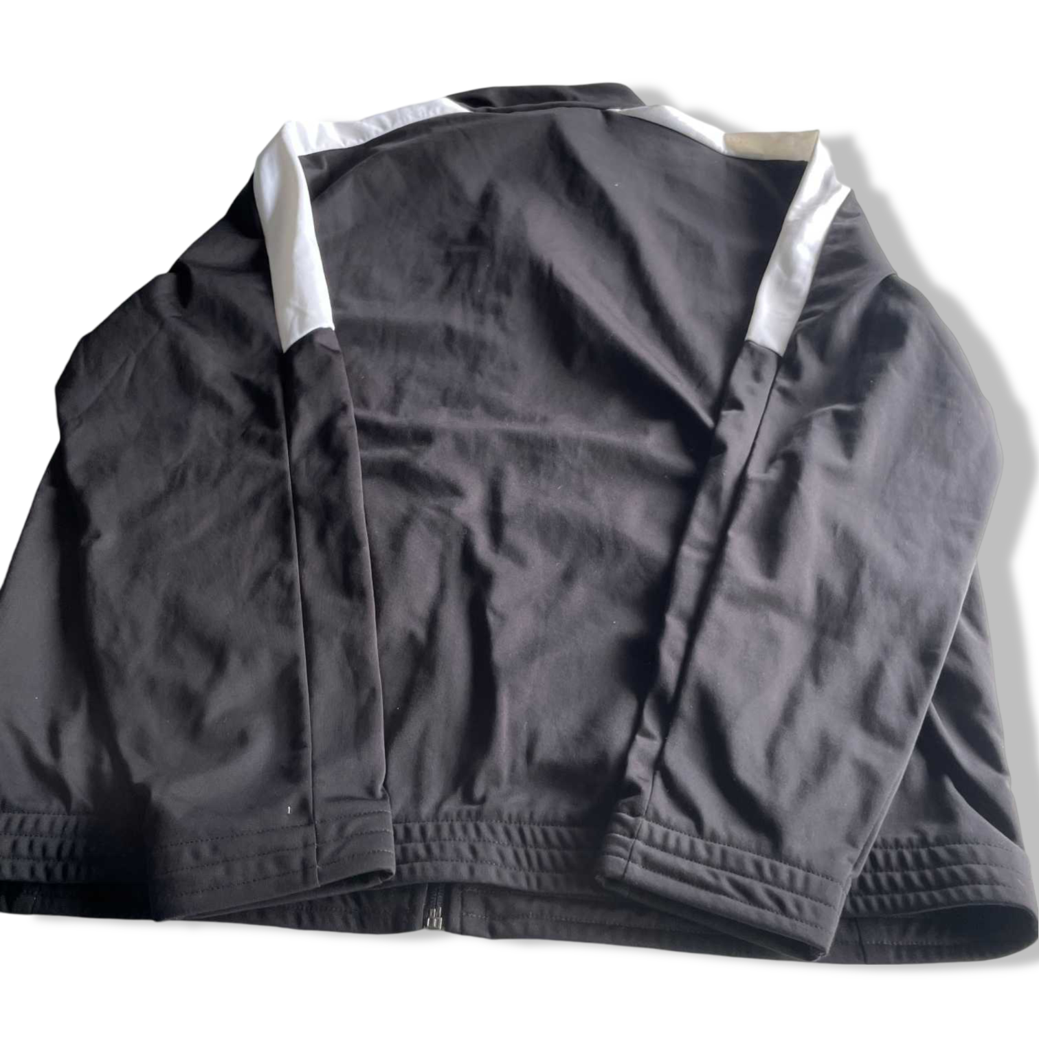 Vintage men black Puma full zip wind breaker track top in 2XL| L33 W24|SKU 5645