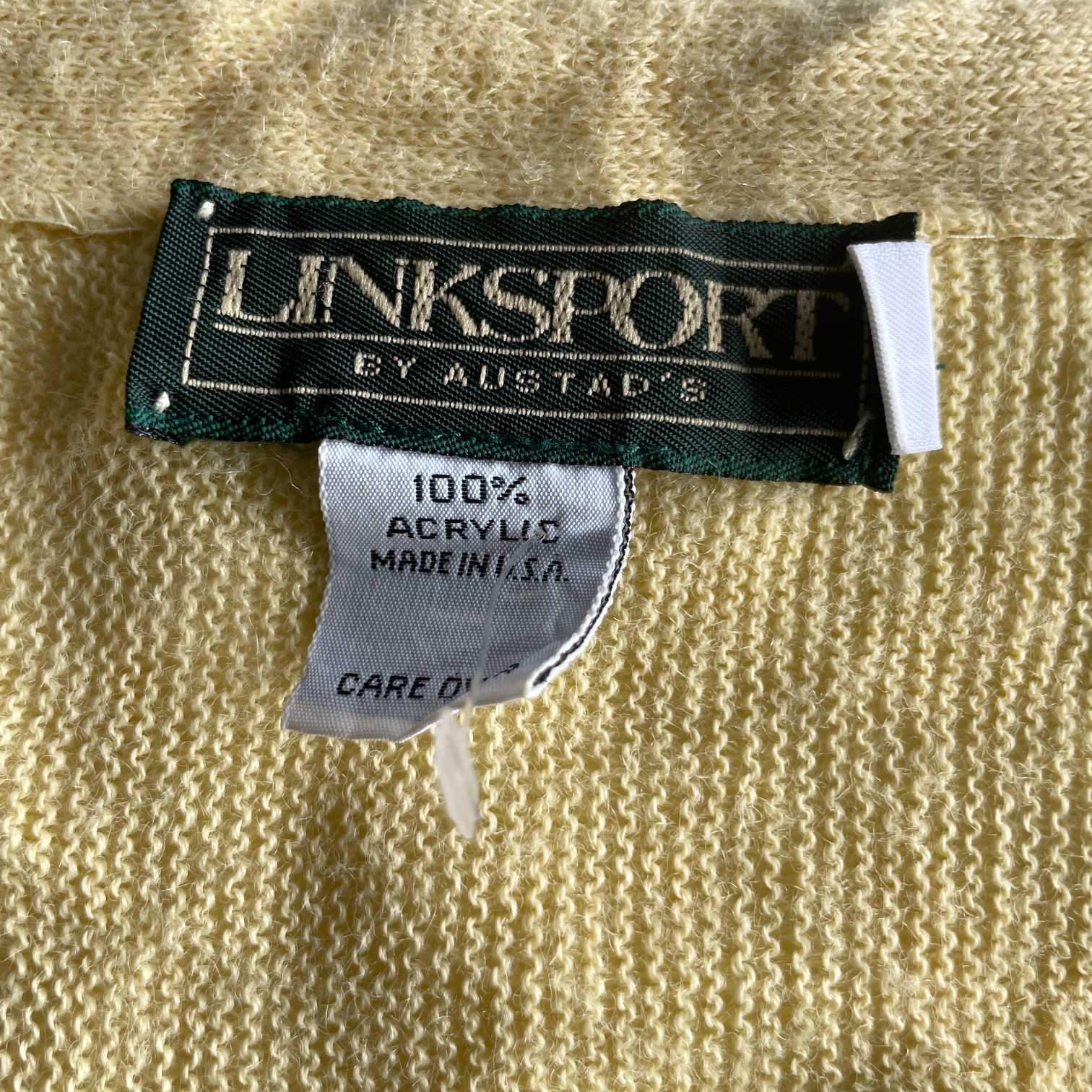 Vintage men Linksport yellow V-neck button down cardigan in L|L24 W21|SKU 5468