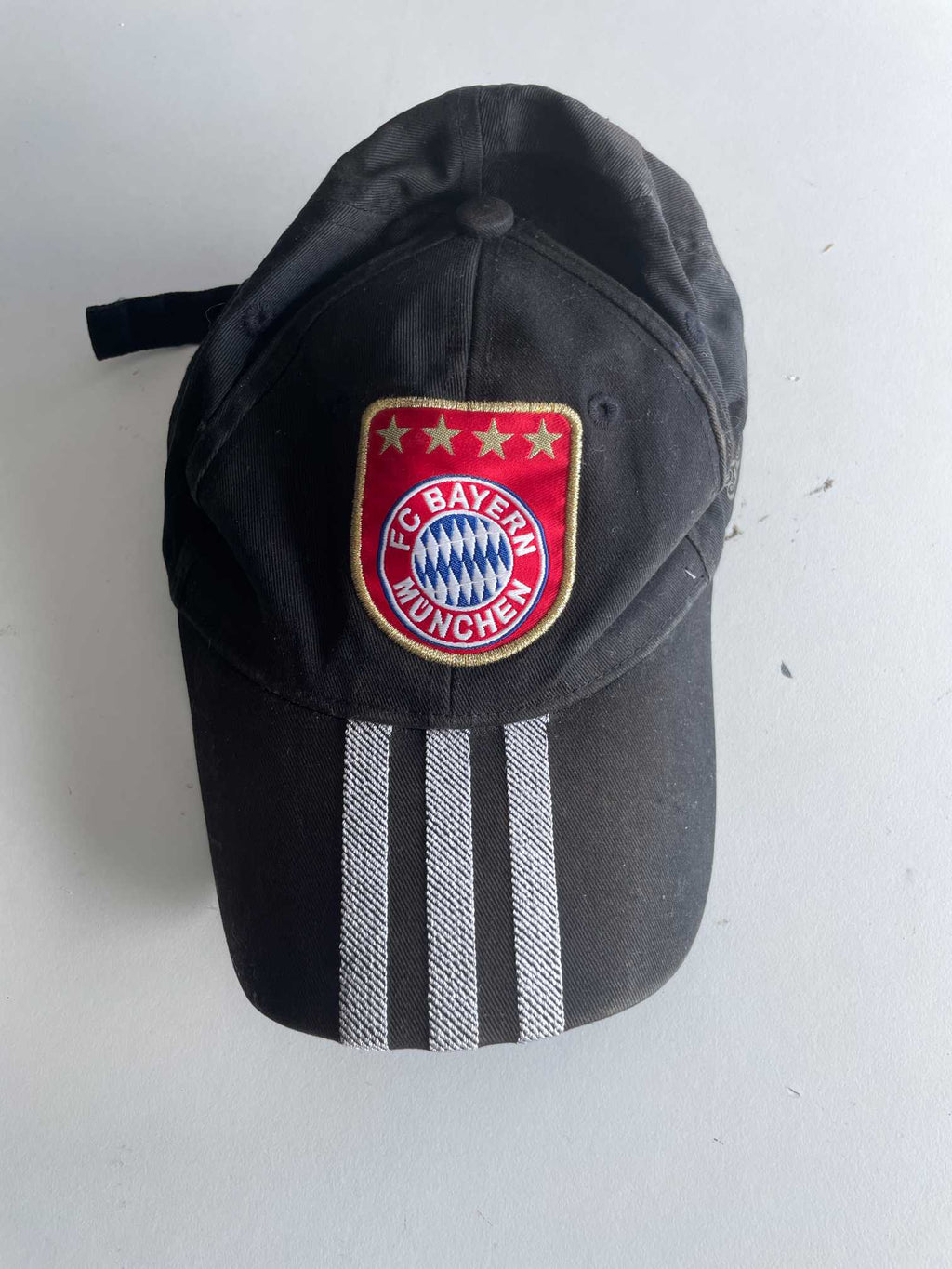 Vintage FC Bayern Adidas 3 Stripe black baseball Cap|SKU 5650