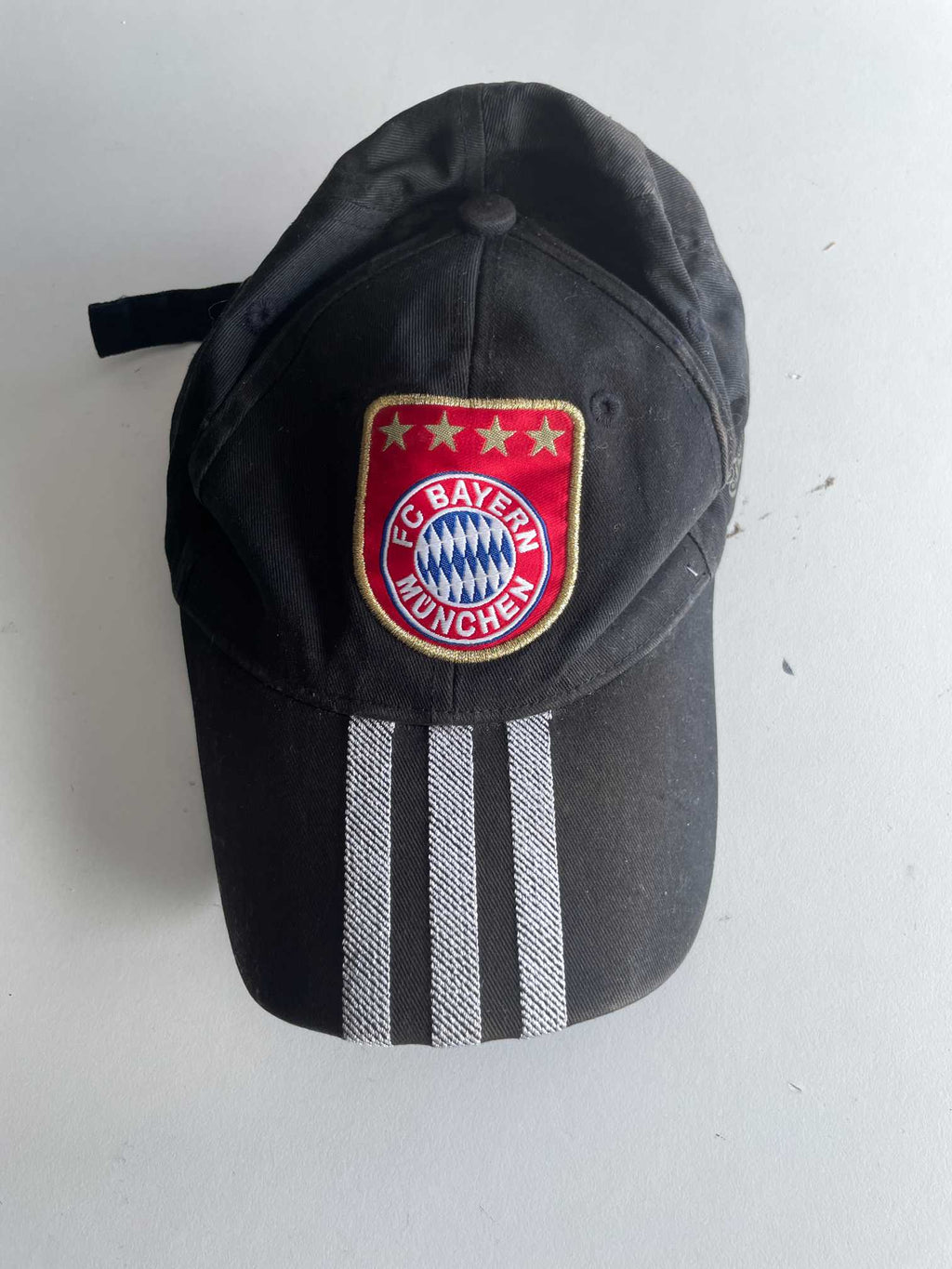 Vintage FC Bayern Adidas 3 Stripe black baseball Cap|SKU 5650