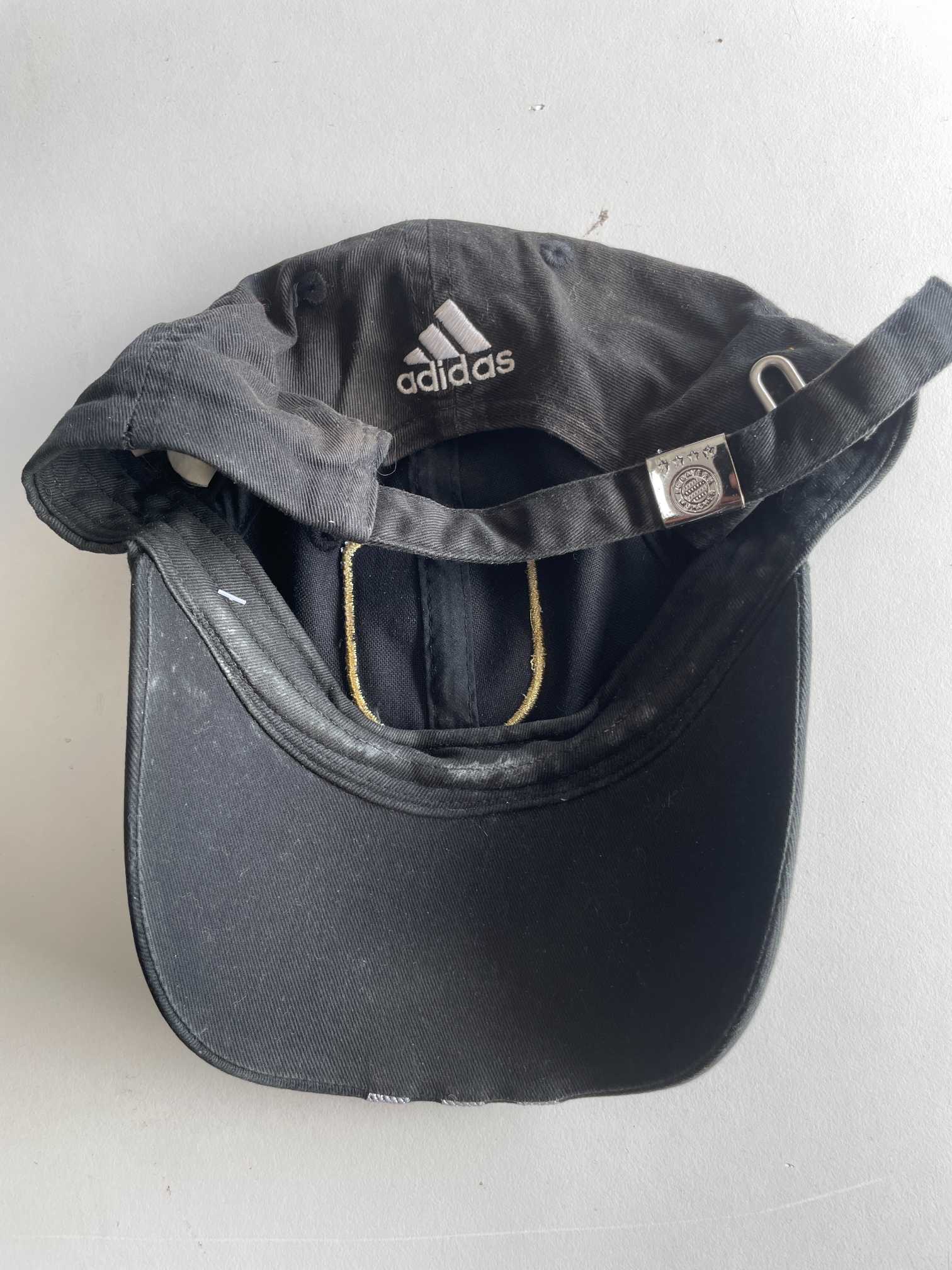 Vintage FC Bayern Adidas 3 Stripe black baseball Cap|SKU 5650