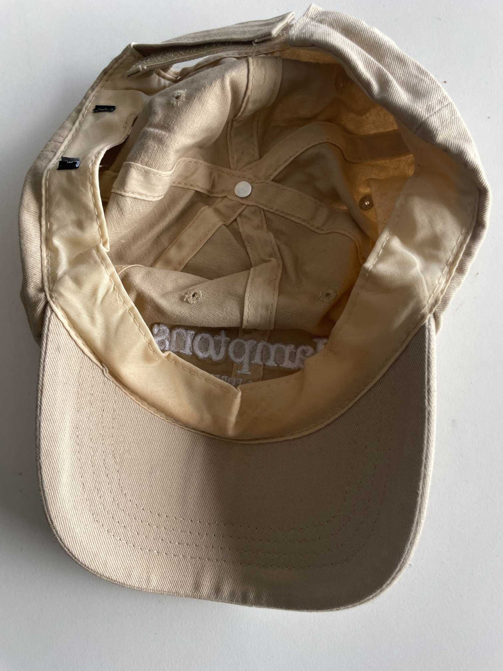Vintage men 90's Hampton crest cream baseball cap|SKU 5651