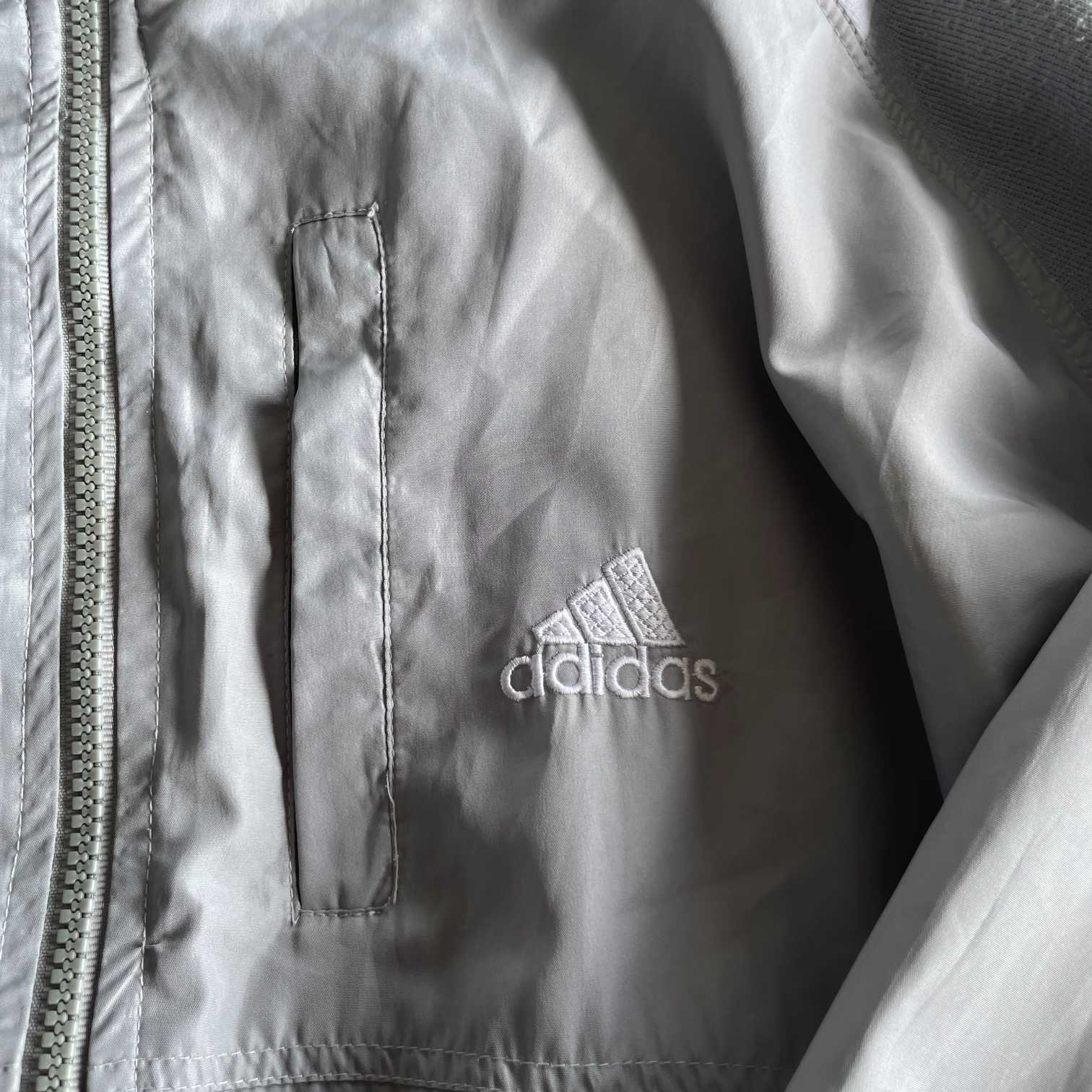 Vintage men Adidas grey full zip wind breaker track jacket in XXL|L34 W23|SKU 5663
