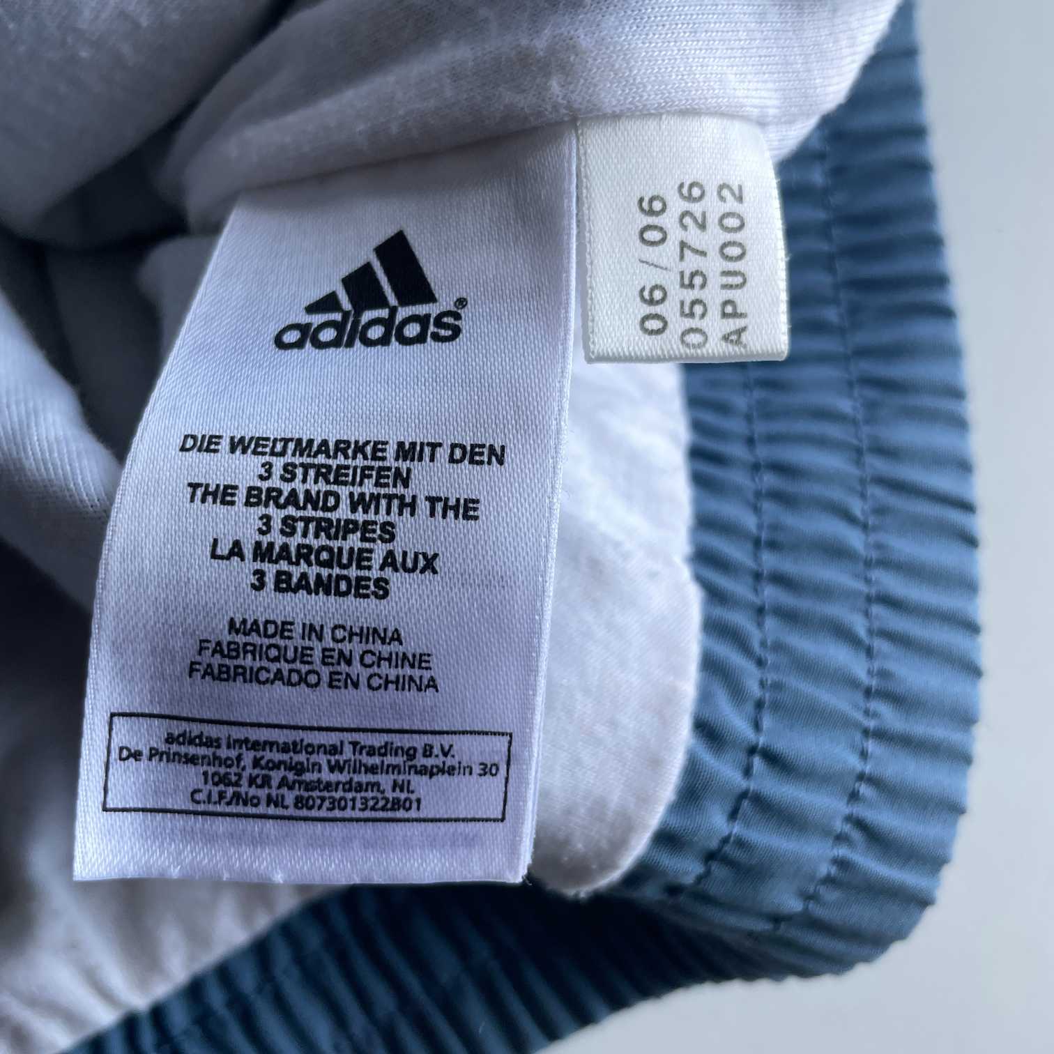 Vintage men Adidas blue colour block full zip wind breaker track jacket in XXL|L34 W24| SKU 5665