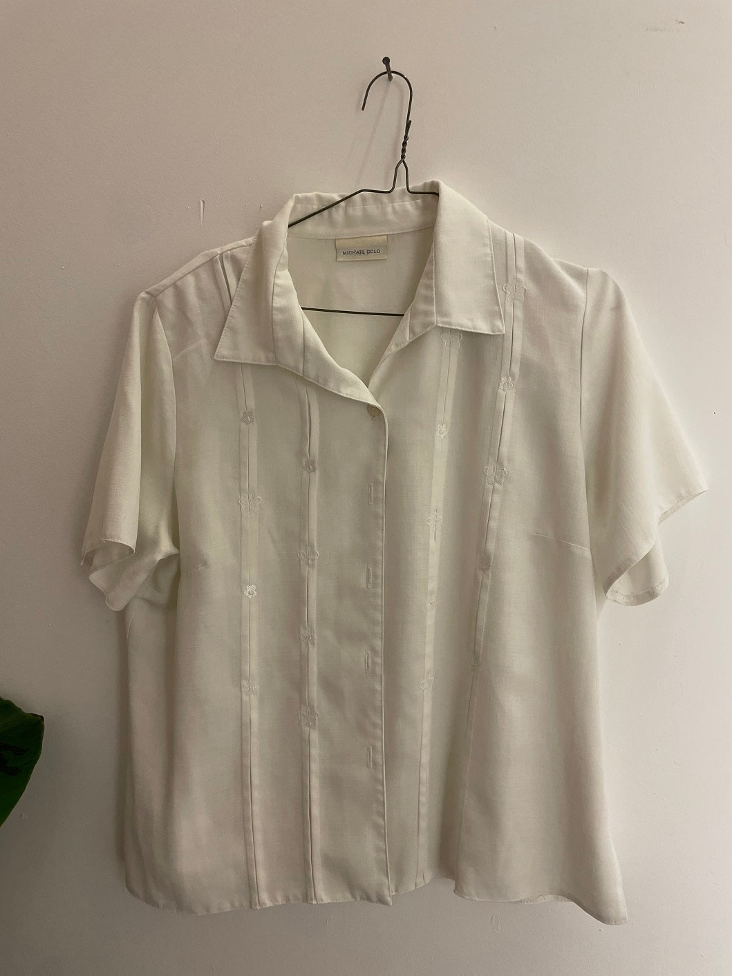 Vintage Michael Gold cream men short sleeve shirt size M| SKU 1423