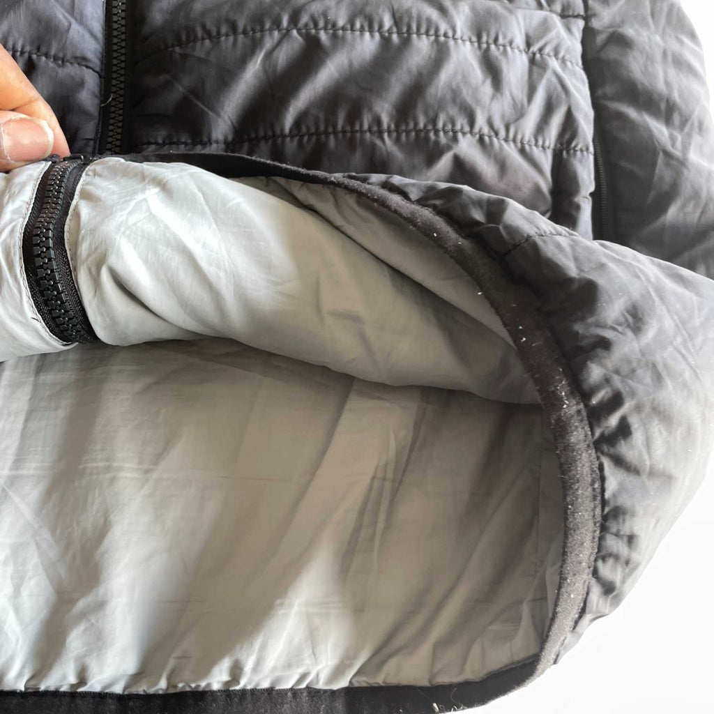 Vintage unisex Craghoppers grey black reversible sleeveless full zip jacket in L|L31 W25|SKU 5675