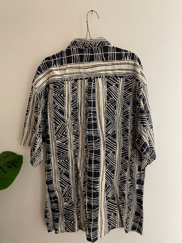 Vintage roberto una milano blue abstract patterned short sleeve shirt size XL