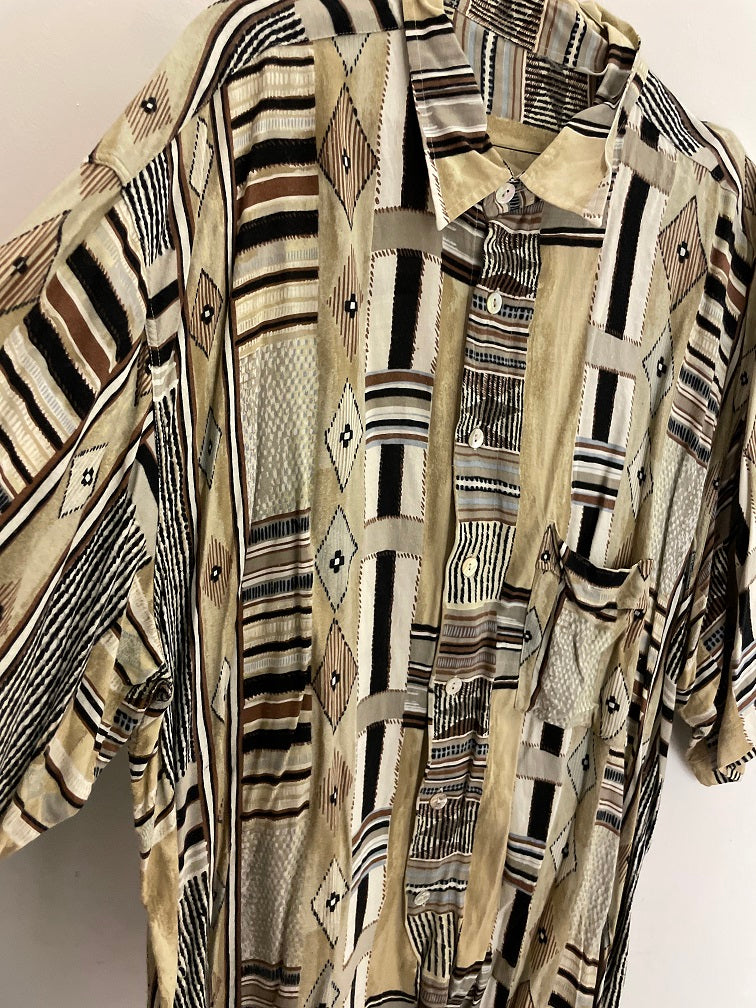 Vintage brown abstract patterned shirt size xxl