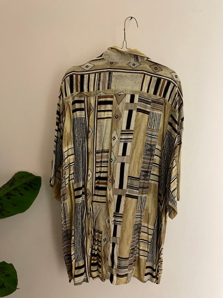 Vintage brown abstract patterned shirt size xxl