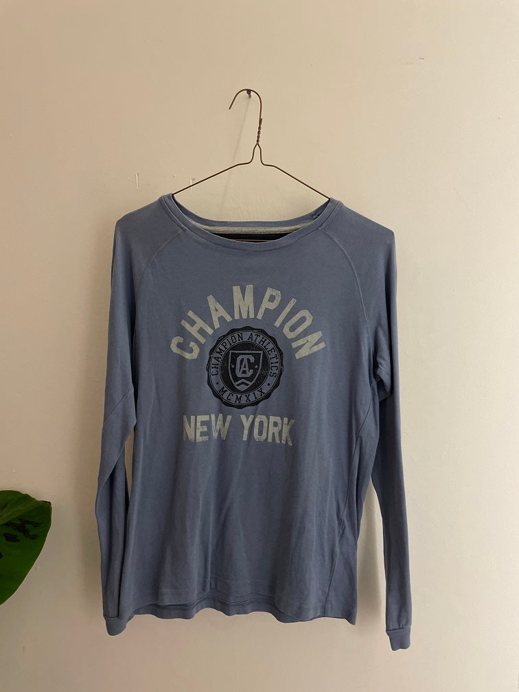 Vintage blue champion new york tshirt size S