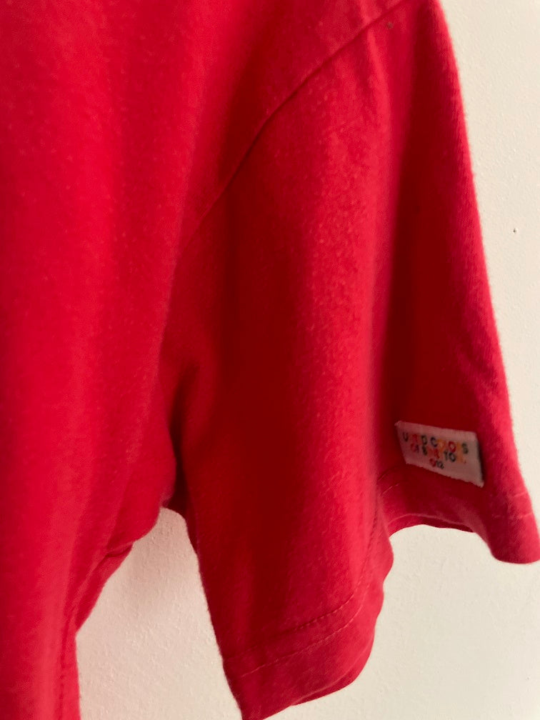 Vintage red united color of benetton tshirt size L