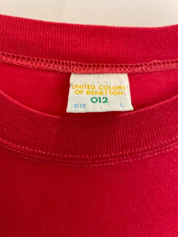 Vintage red united color of benetton tshirt size L