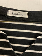 Vintage blue stripped v-neck tee size M