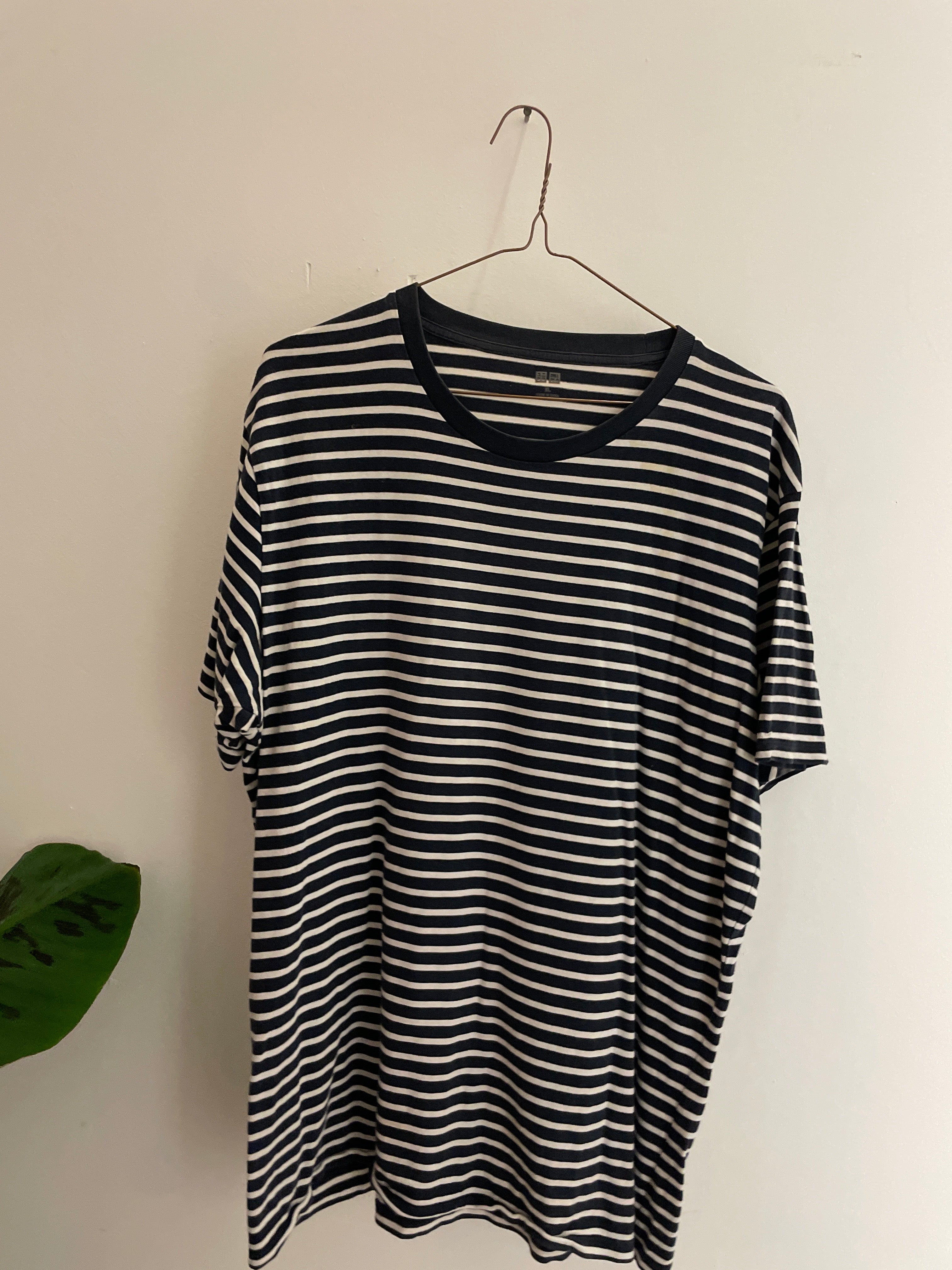 Vintage Uniqlo blue stripe tshirt size XL