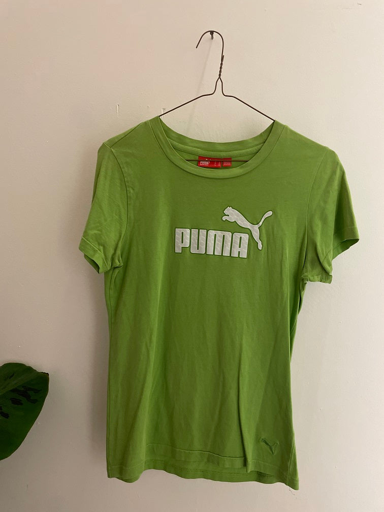 Vintage green original puma tshirt size S