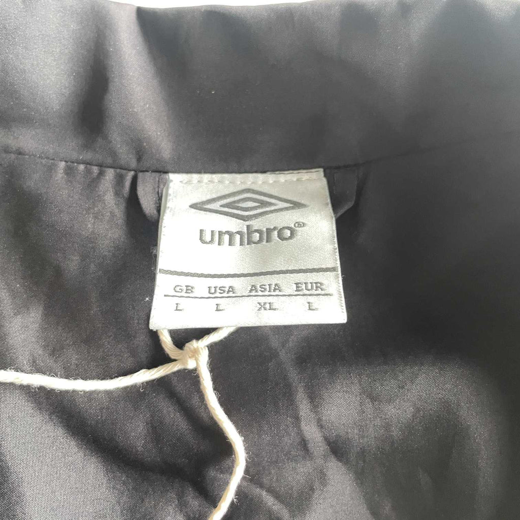 Vintage men black Umbro full zip high neck windbreaker jacket in L|L30 W22|SKU 5706