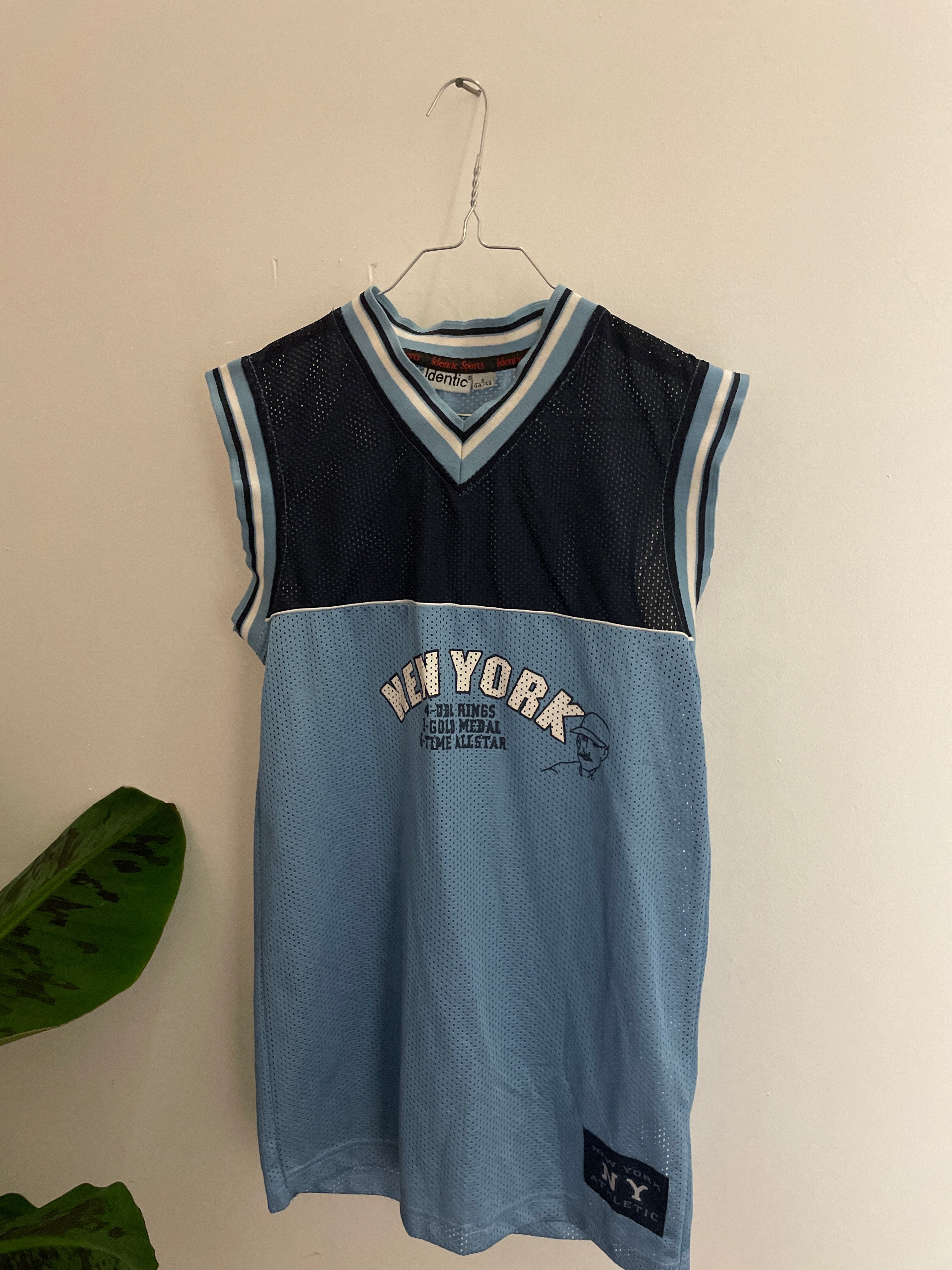 Vintage new york athletics basketball light blue vest size S