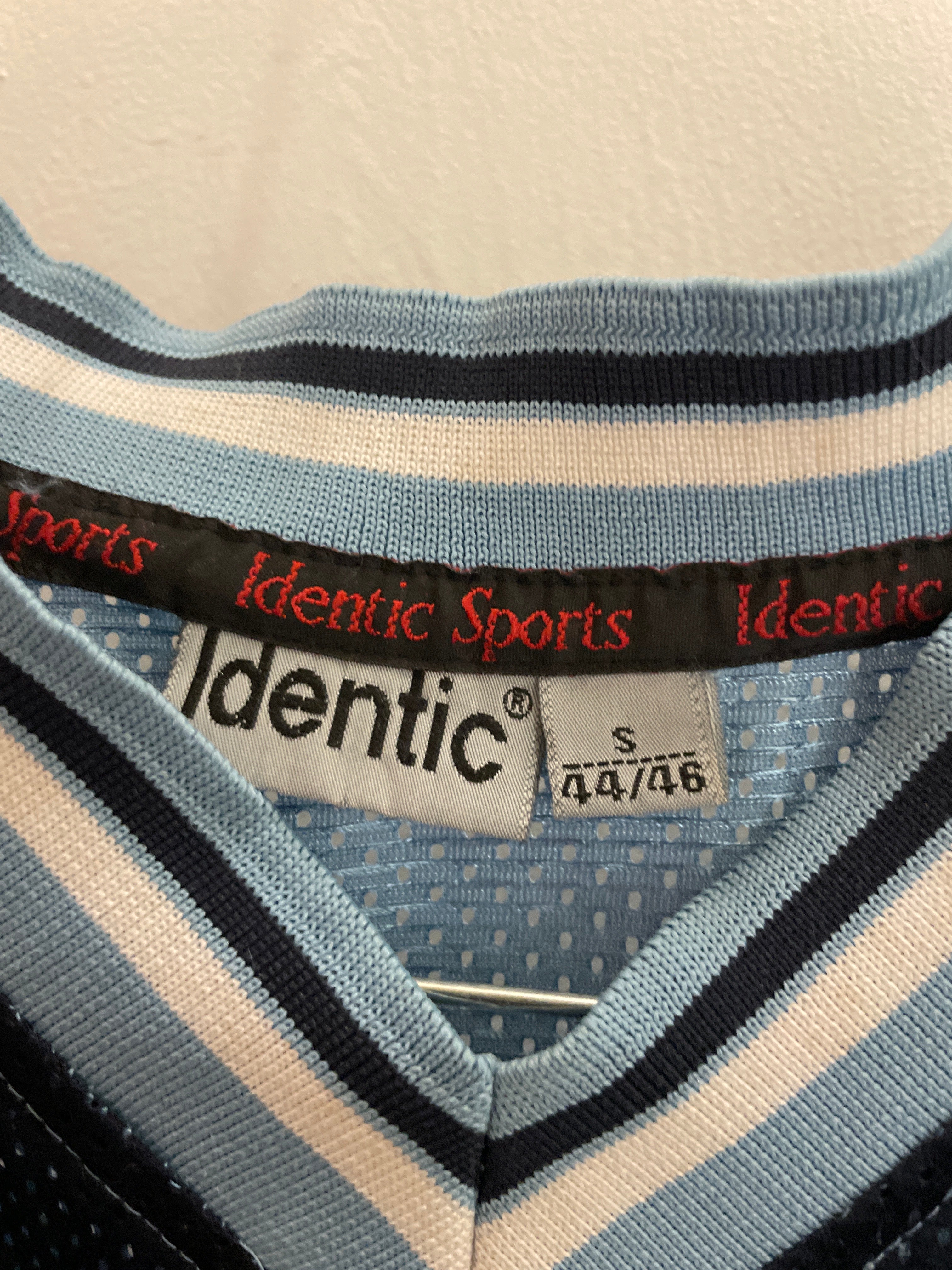 Vintage new york athletics basketball light blue vest size S