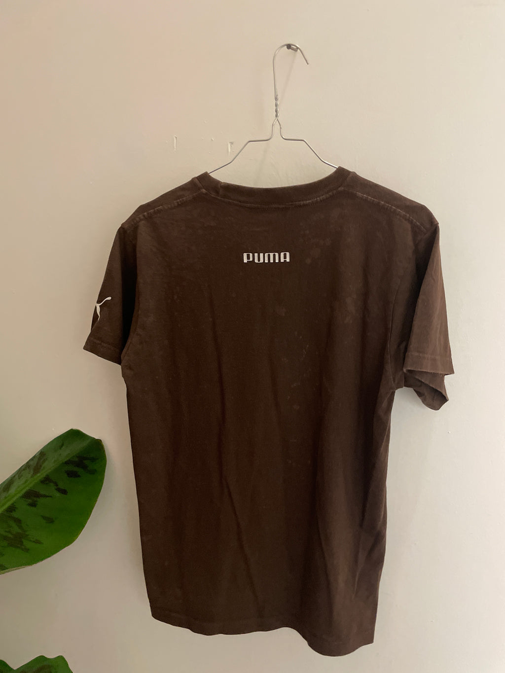 Vintage brown small puma shirt