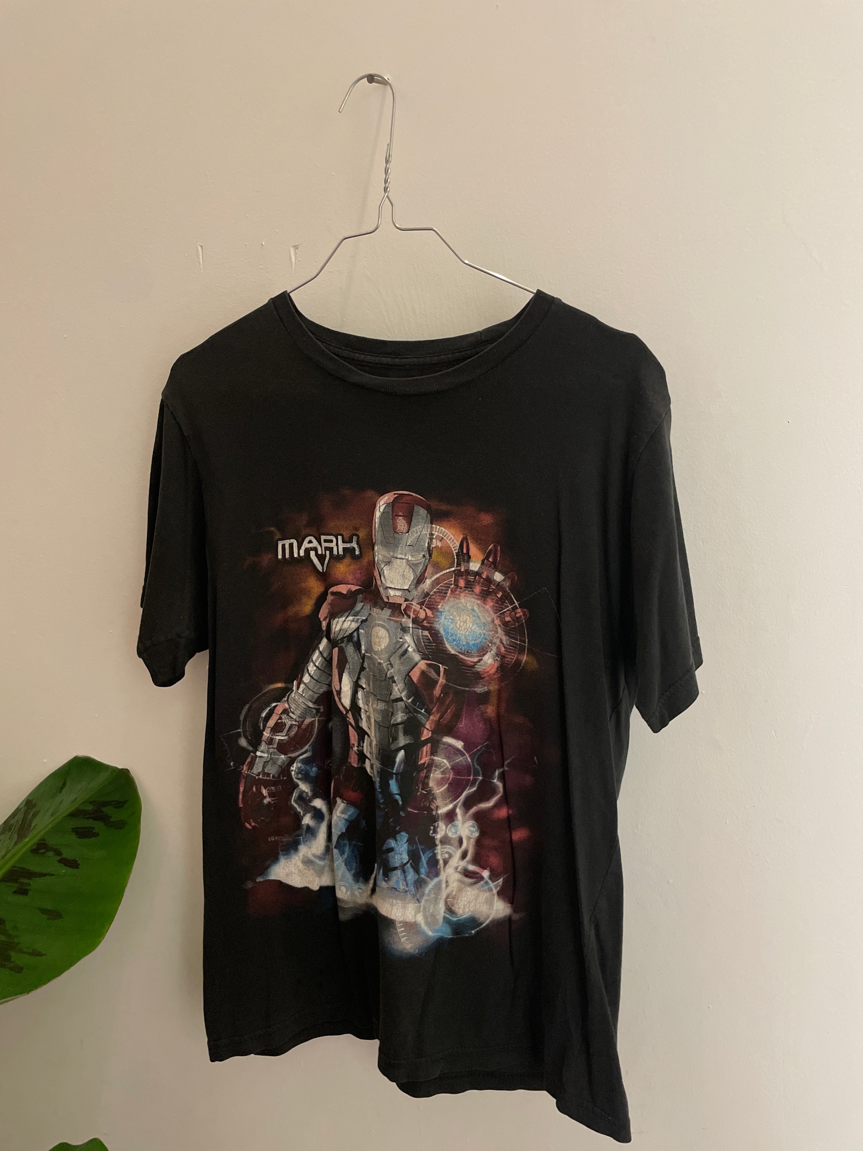 vintage marvel iron man black tshirt size M