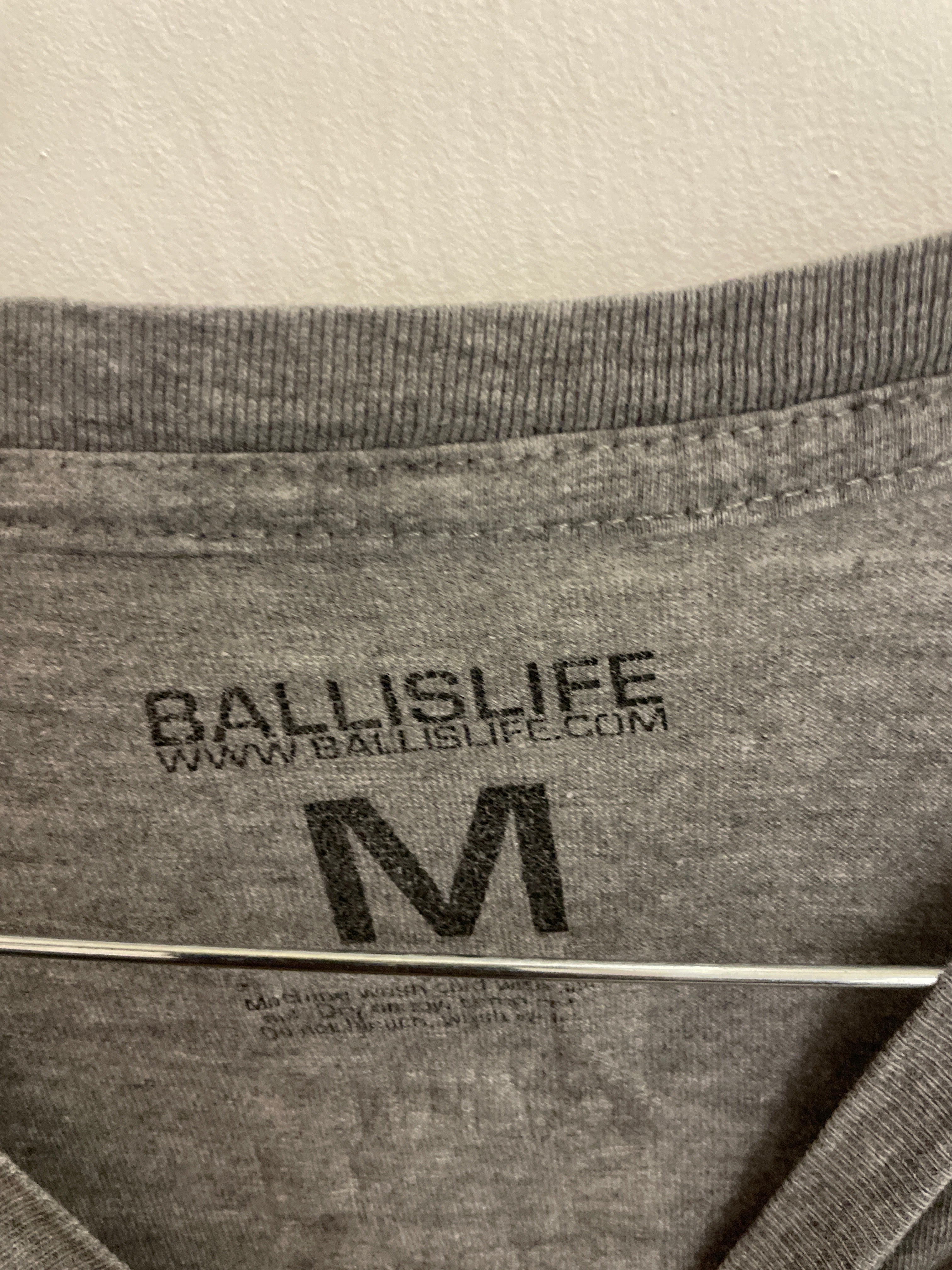 Vintage grey ballislife streetwear graphics tshirt size M