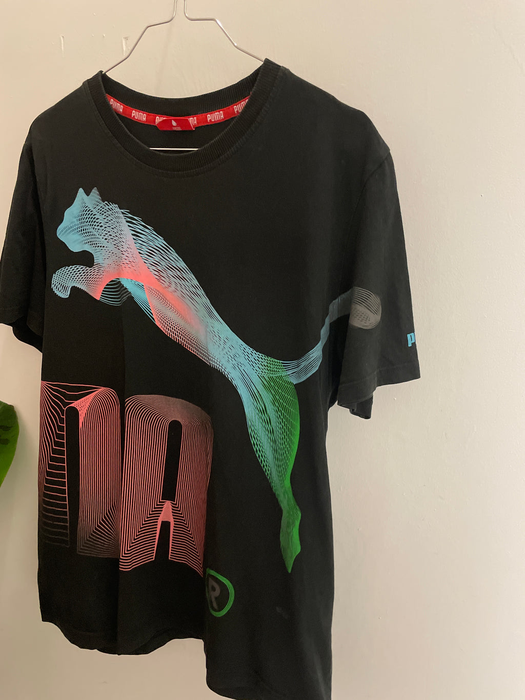 Vintage black men puma medium tshirt