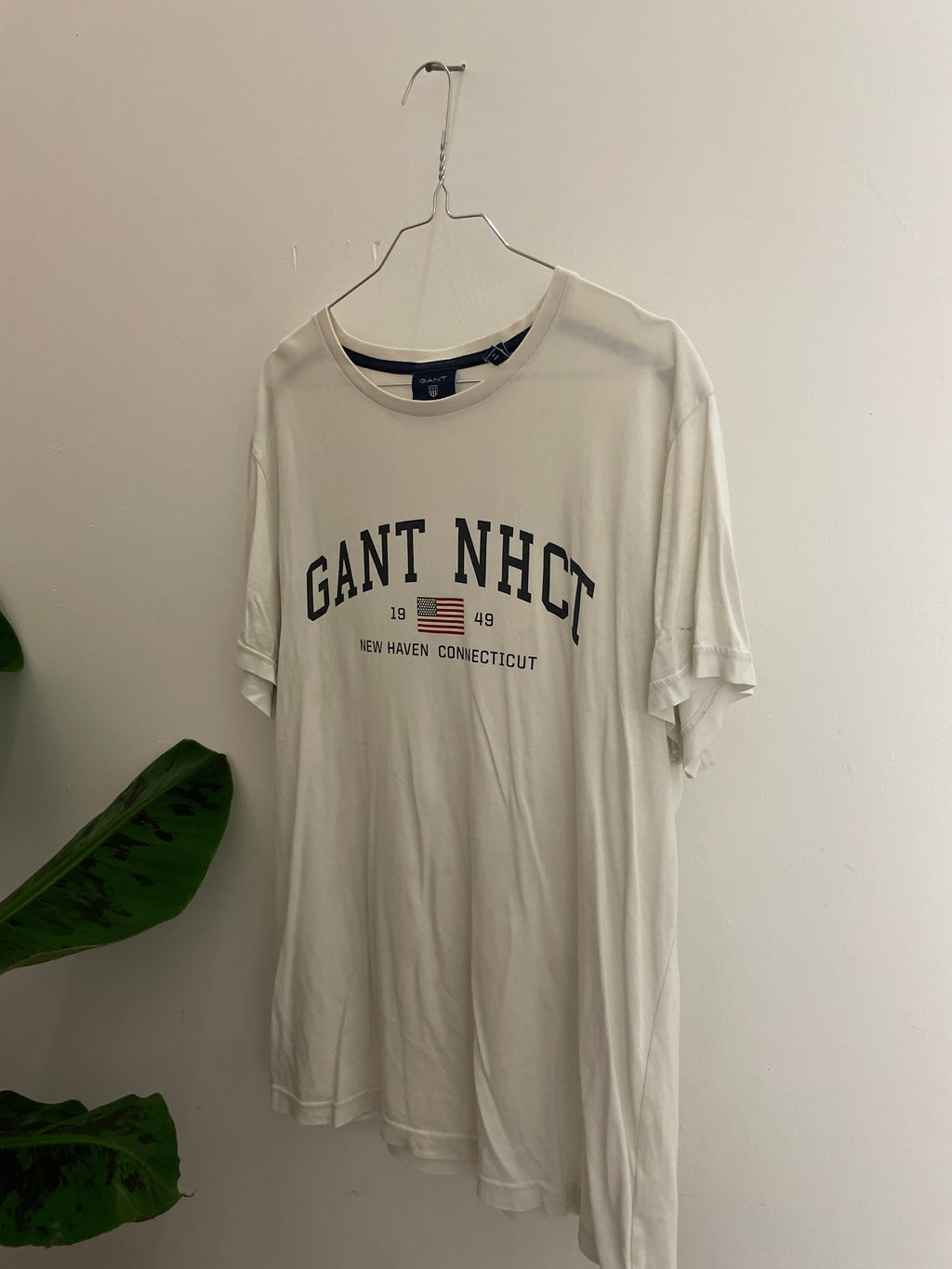 Vintage white gant usa medium men tshirt