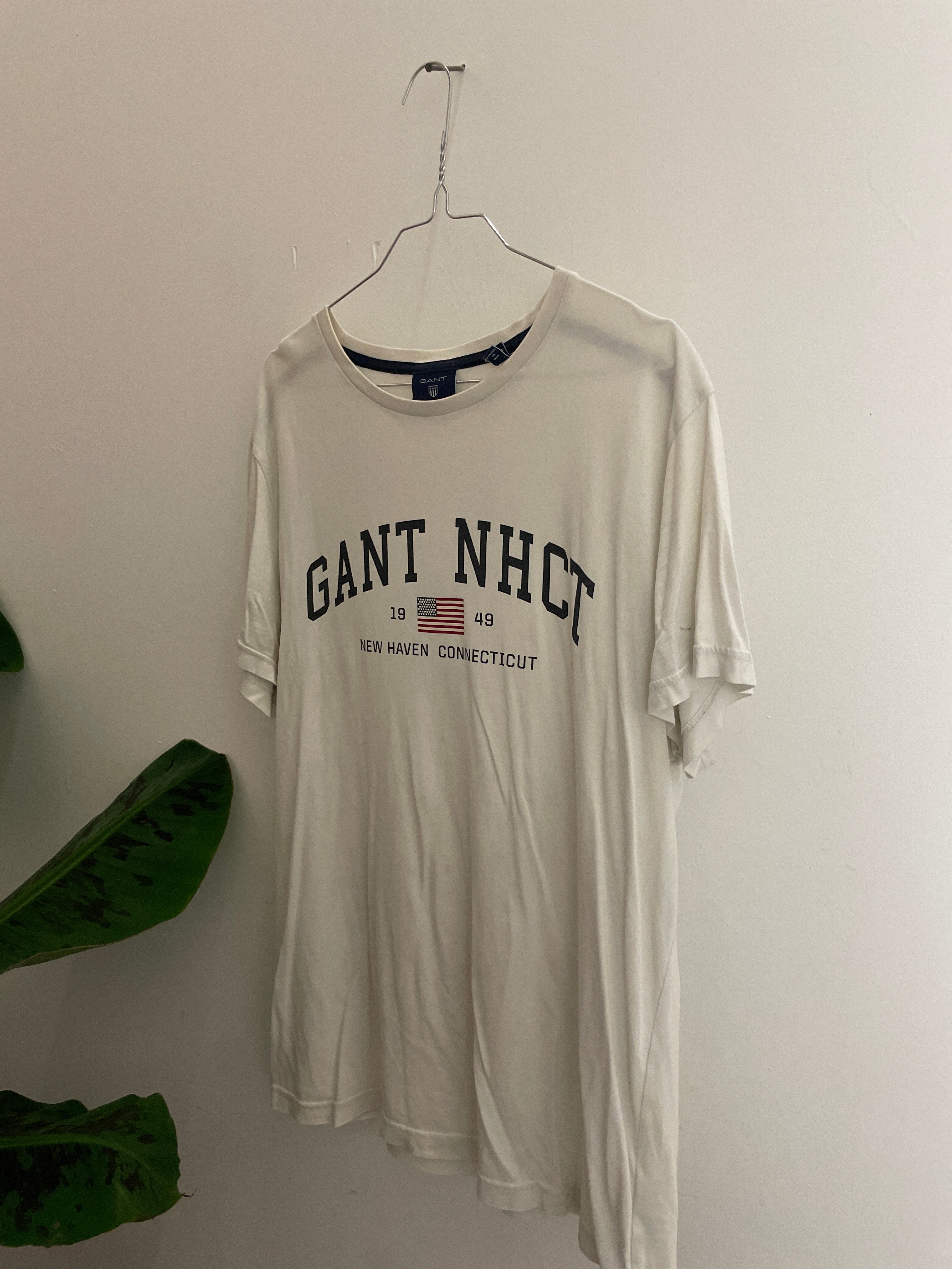Vintage white gant usa medium men tshirt