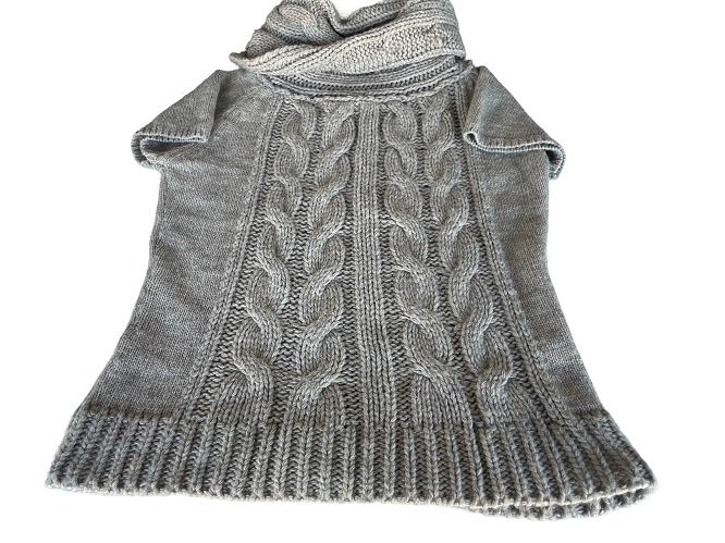 Vintage women's Dunnes store cream knitted  high neck sweater in M|L24W20| SKU 4398