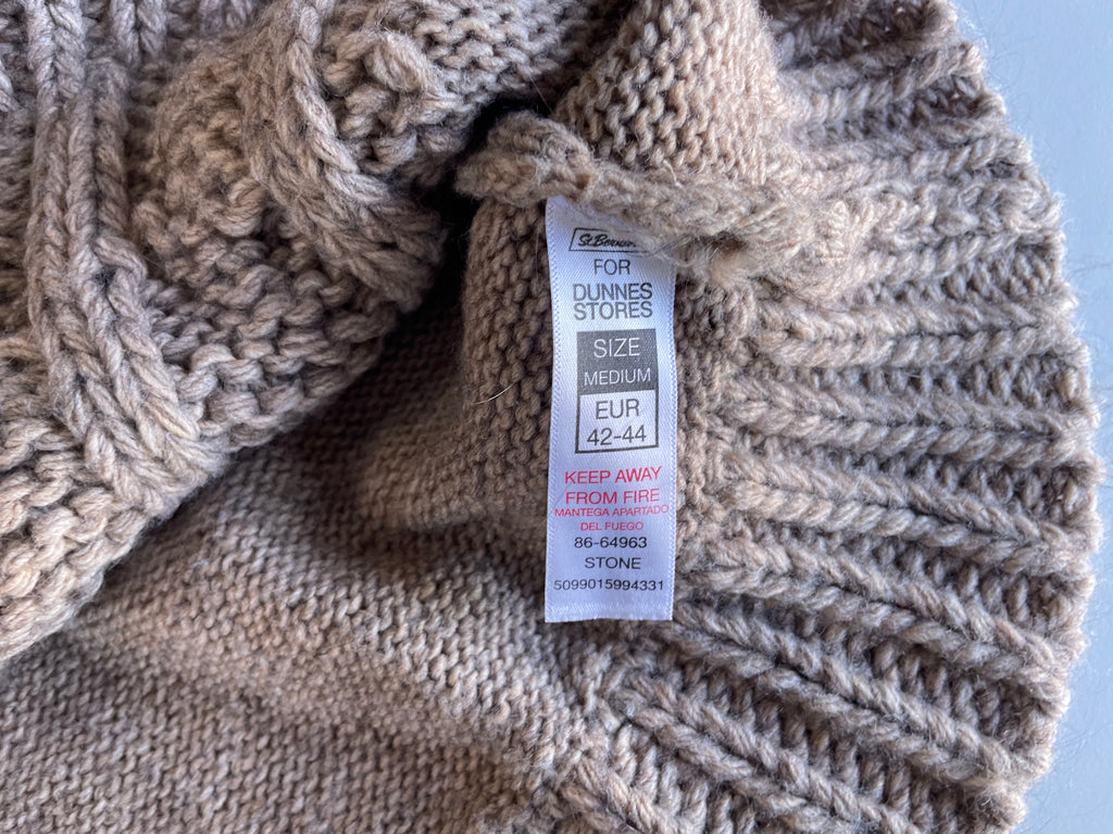 Vintage women's Dunnes store cream knitted  high neck sweater in M|L24W20| SKU 4398