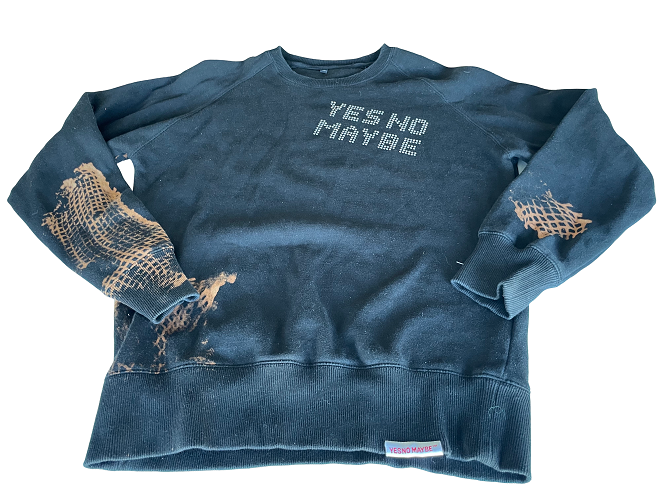 Vintage Yes No Maybe print Black sweatshirt in M|L27 w21| SKU 4404