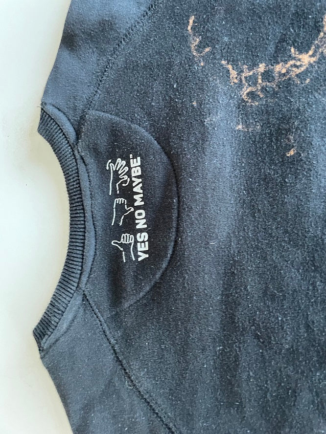 Vintage Yes No Maybe print Black sweatshirt in M|L27 w21| SKU 4404