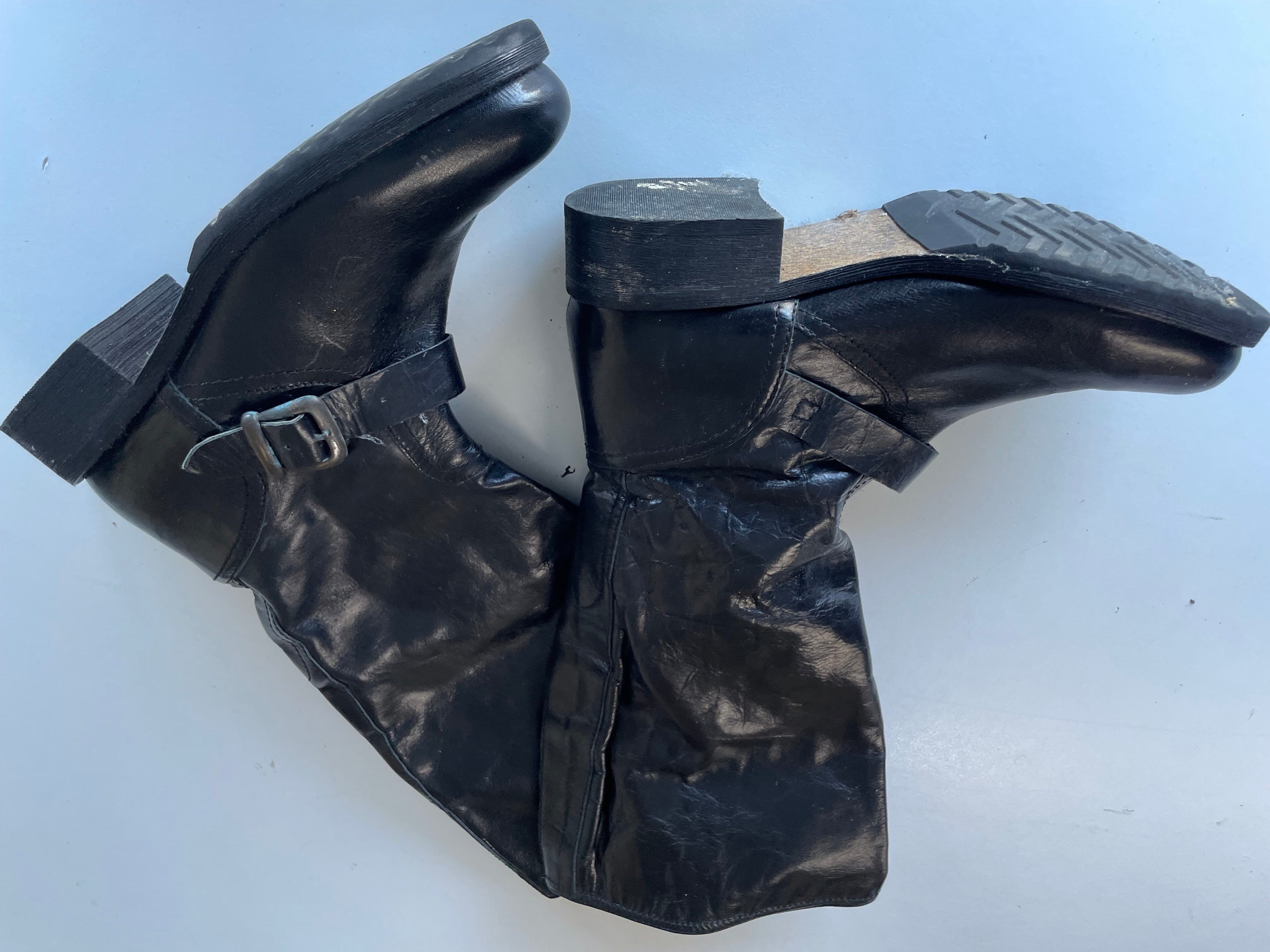 Vintage Women's Leather Biker Black high boot size 8|L17| SKU 4409