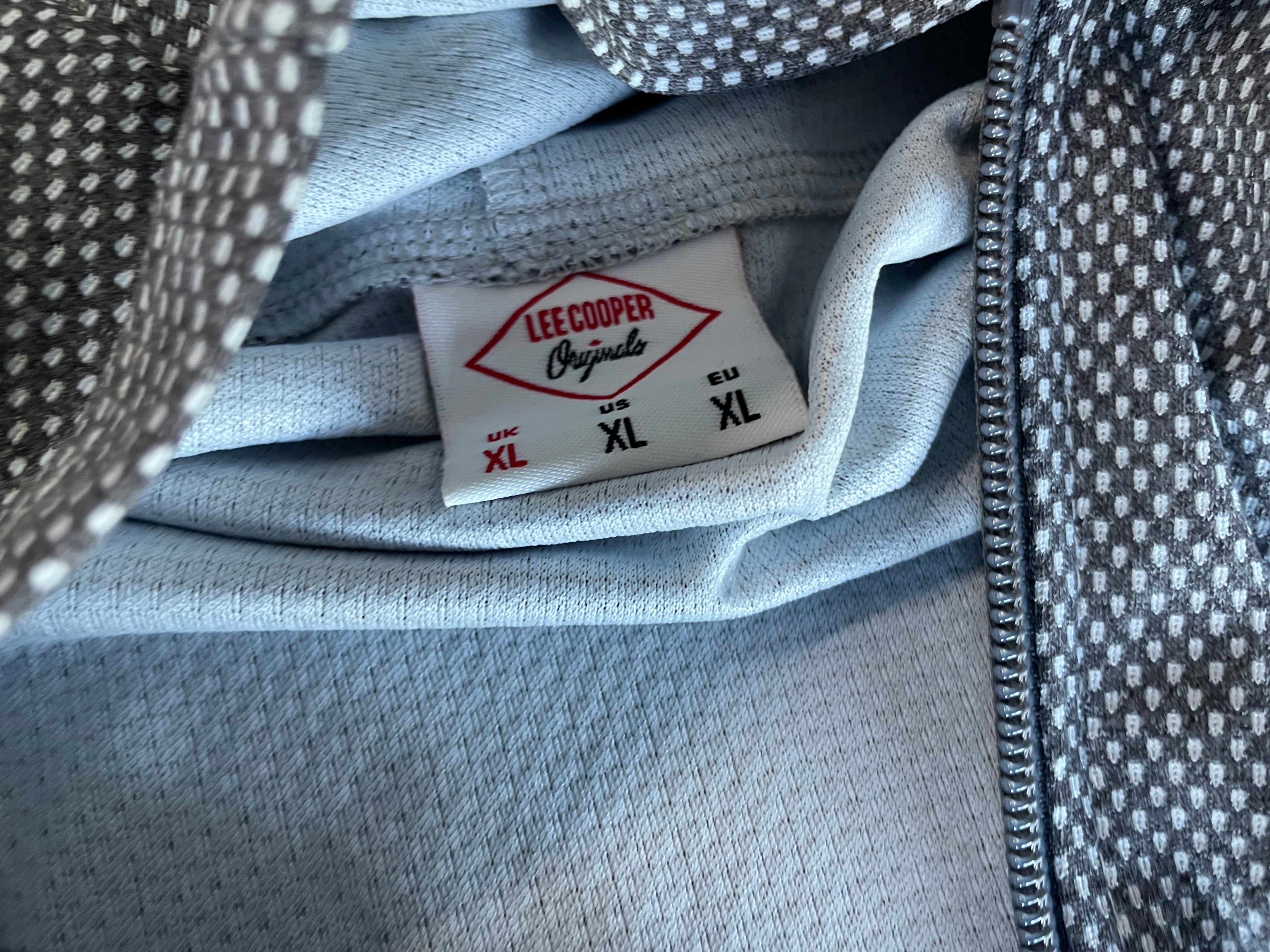 Vintage Lee Cooper Original grey full zip hoodie in XL|L29 W22|SKU 4414