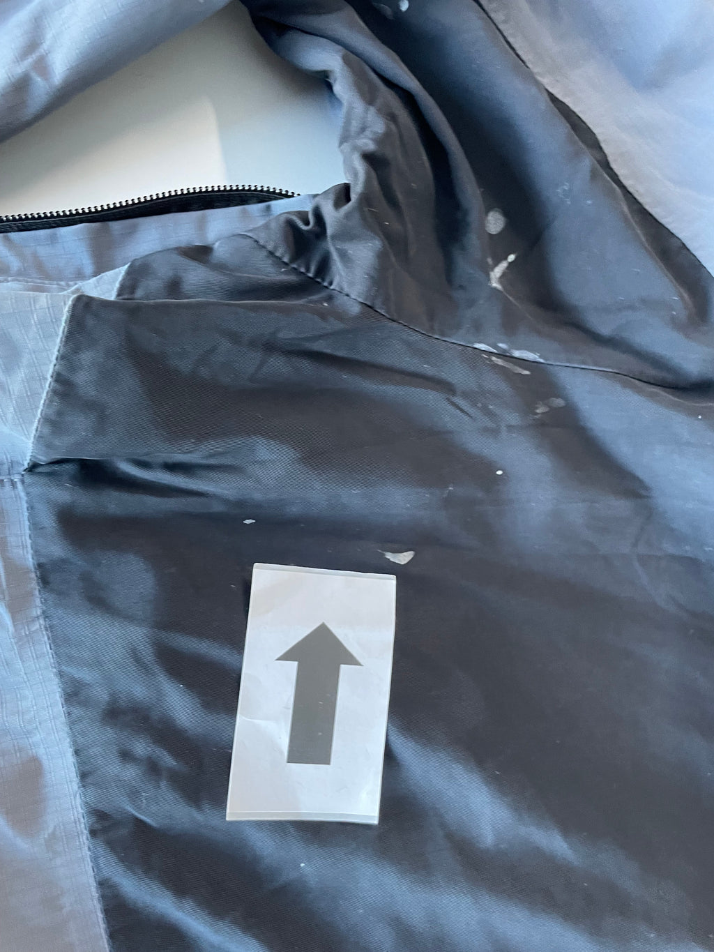 Vintage Columbia sportwear grey full zip windbreaker jacket in M|L31W21|SKU 4417