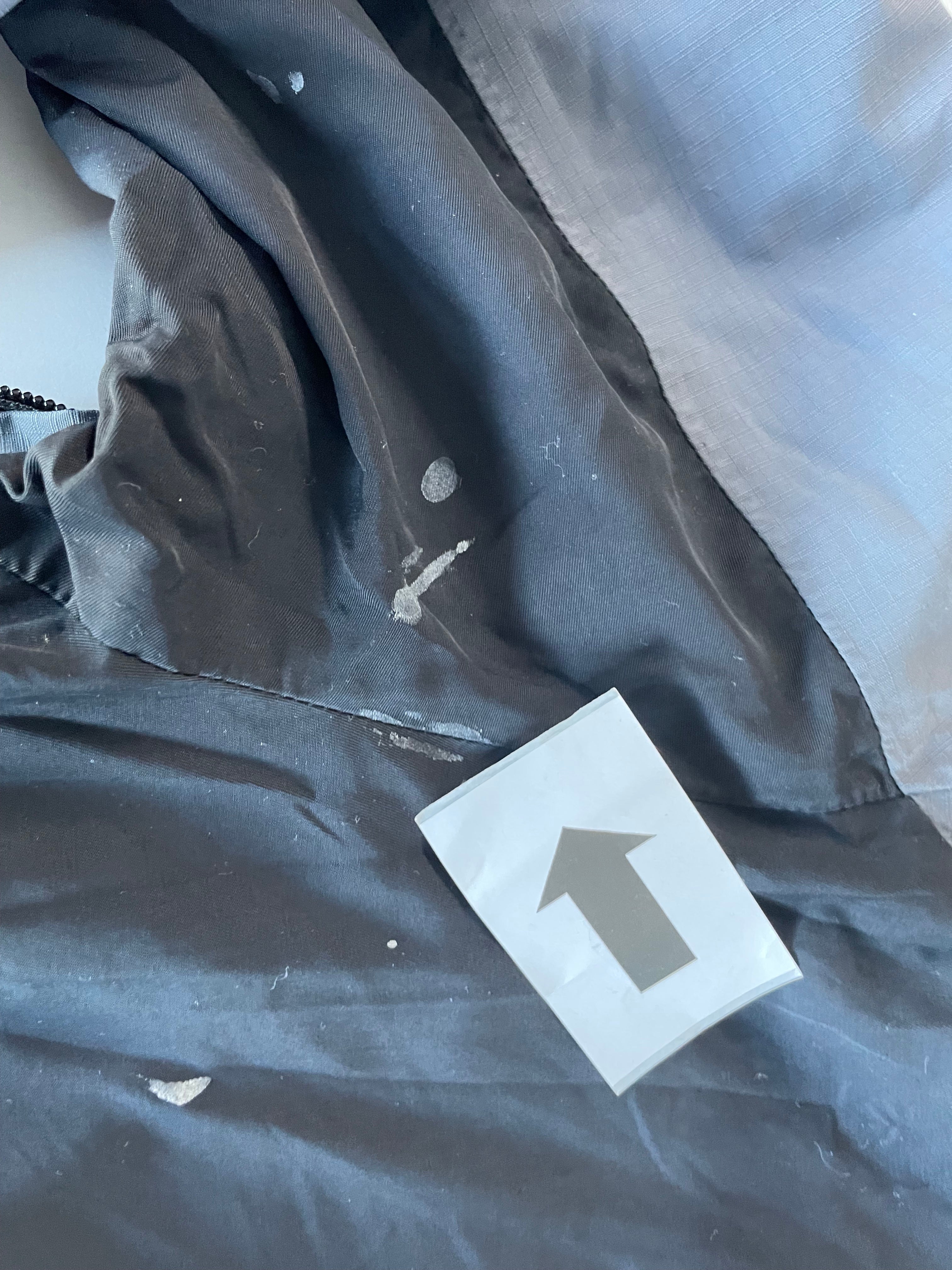 Vintage Columbia sportwear grey full zip windbreaker jacket in M|L31W21|SKU 4417
