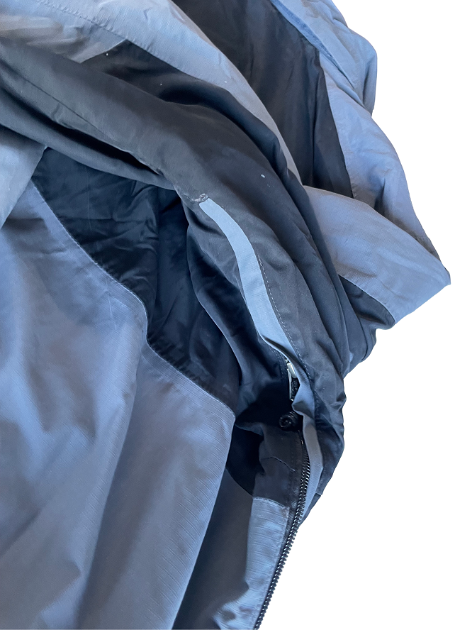 Vintage Columbia sportwear grey full zip windbreaker jacket in M|L31W21|SKU 4417