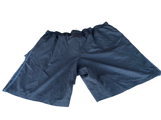 Vintage Adidas Men's Grey 3-stripe training short in 2XL|L8 W36|SKU 4426