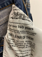 Vintage blue levis strauss & co women bum short jean