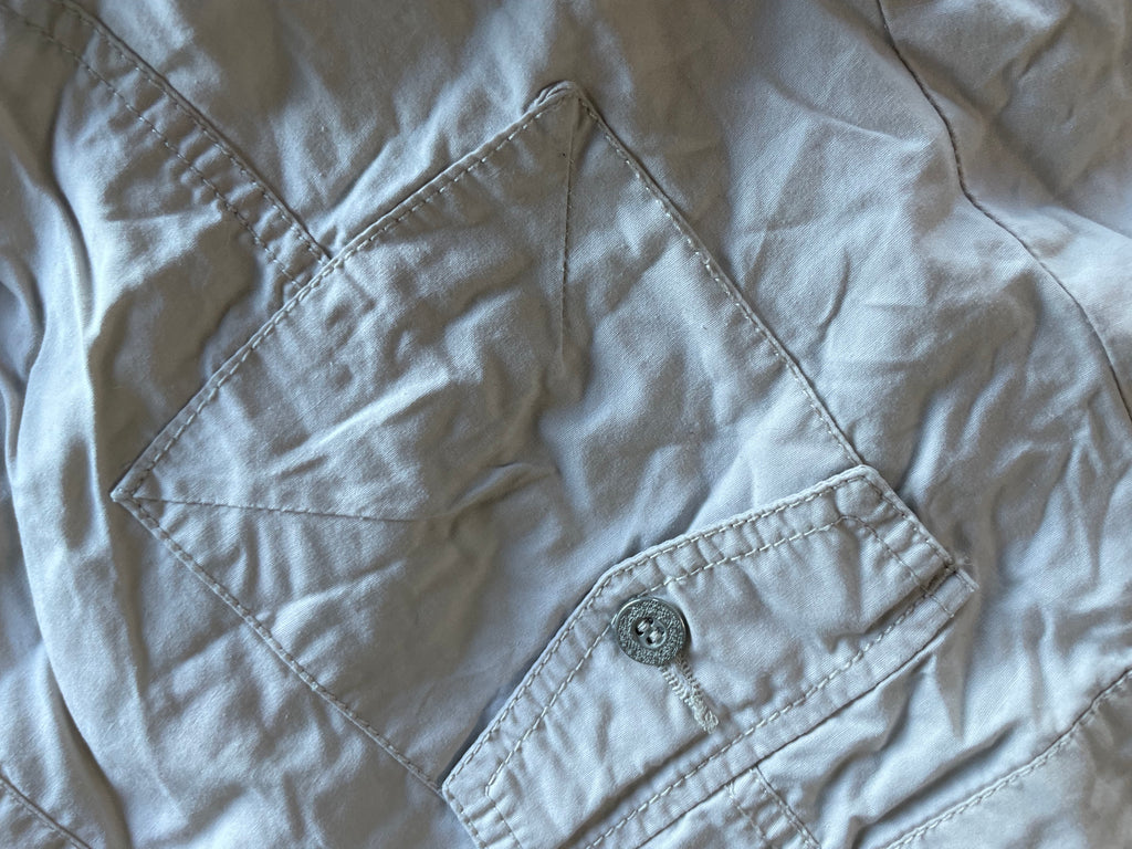 Vintage women's Esmara cream Cargo short in L| L5 W32| SKU 4433
