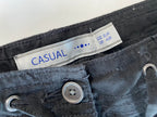 Vintage women's casual black cargo straight leg trousers size 12R|L28 W34|SKU 4435