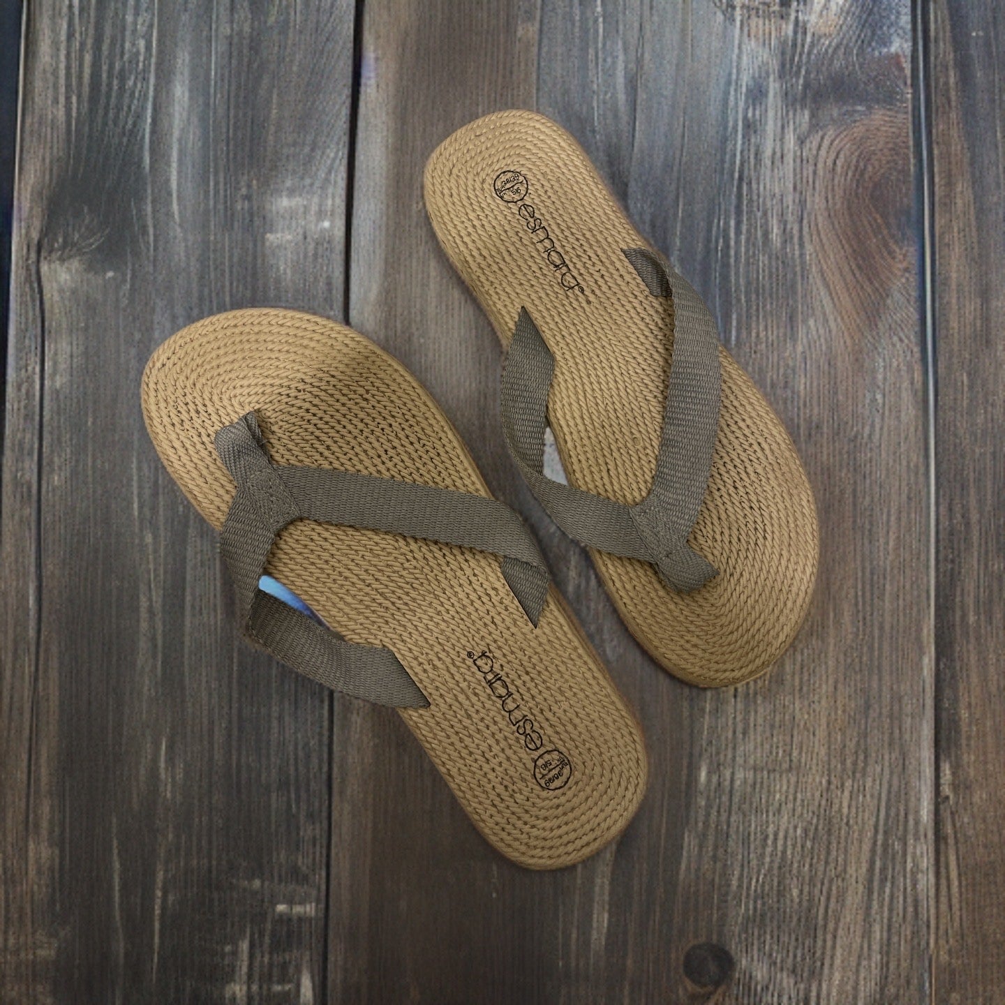 Vintage brown beach strap flip flop