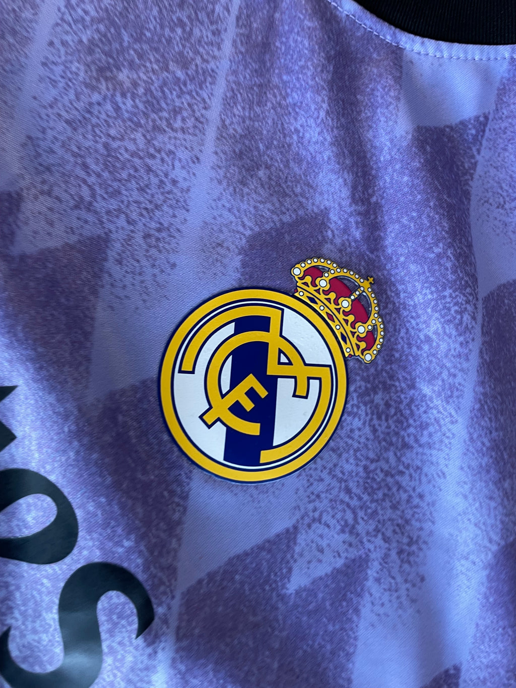 Vintage Real Madrid 2022/2023 fly emirate purple away jersey in M|L28W20|SKU 4459