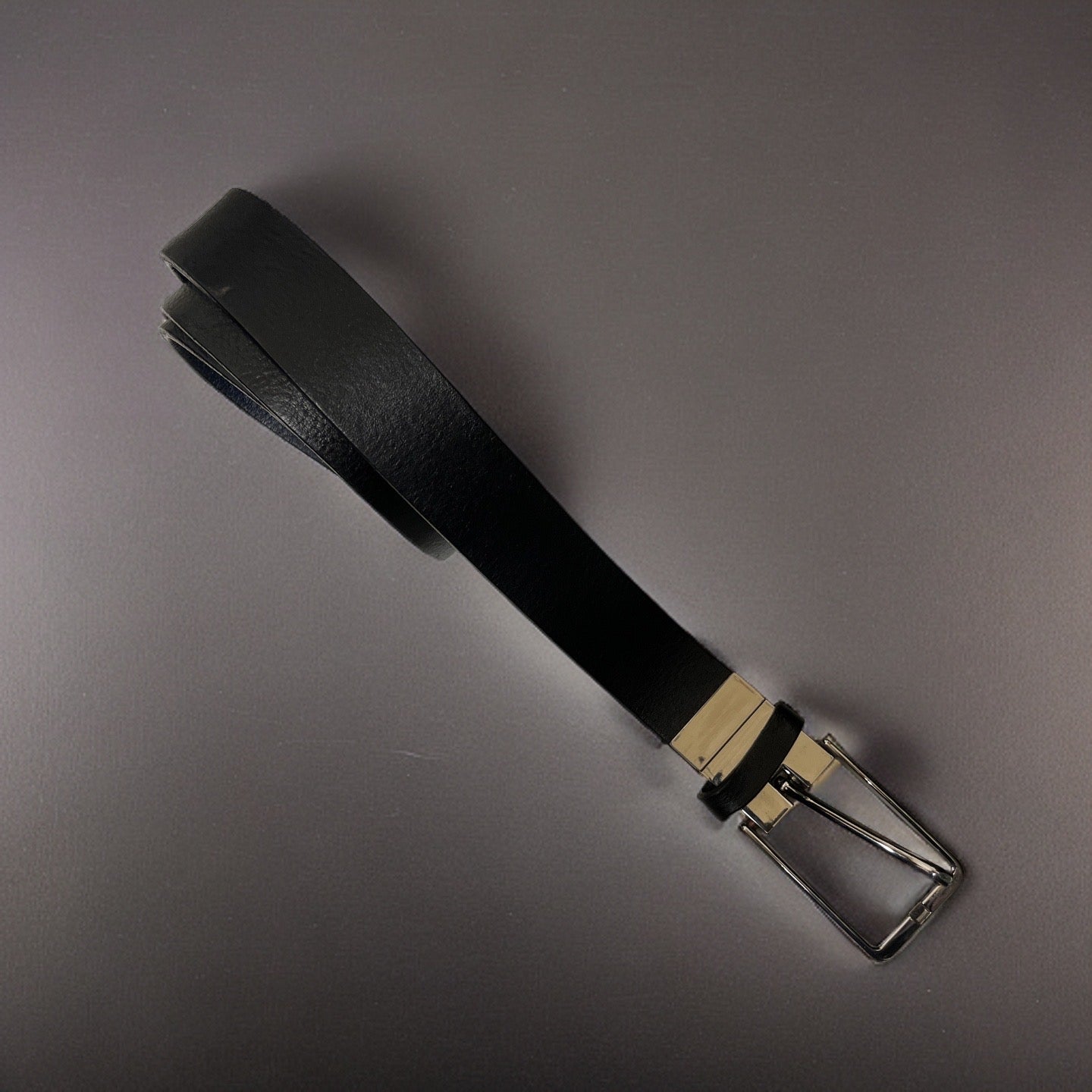 Vintage black mens classic buckle belt size M