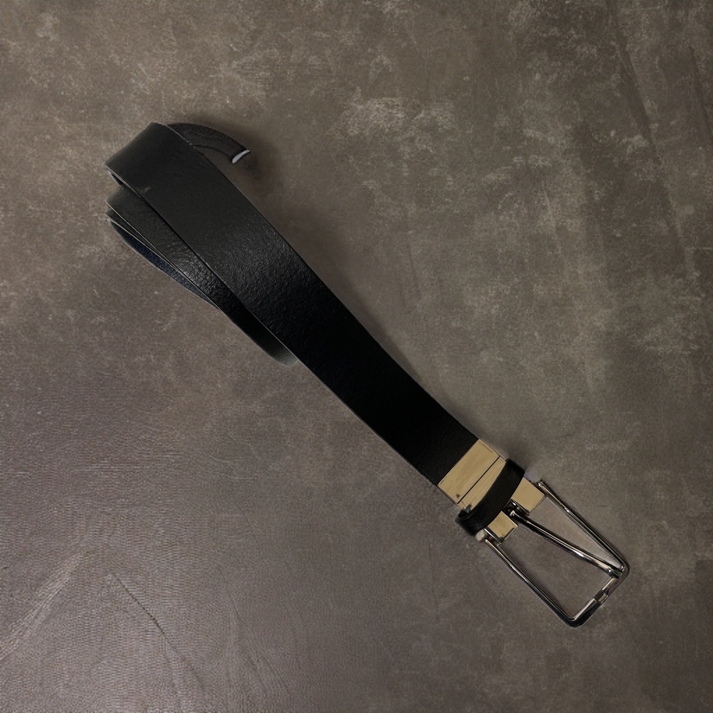 Vintage black mens classic buckle belt size M