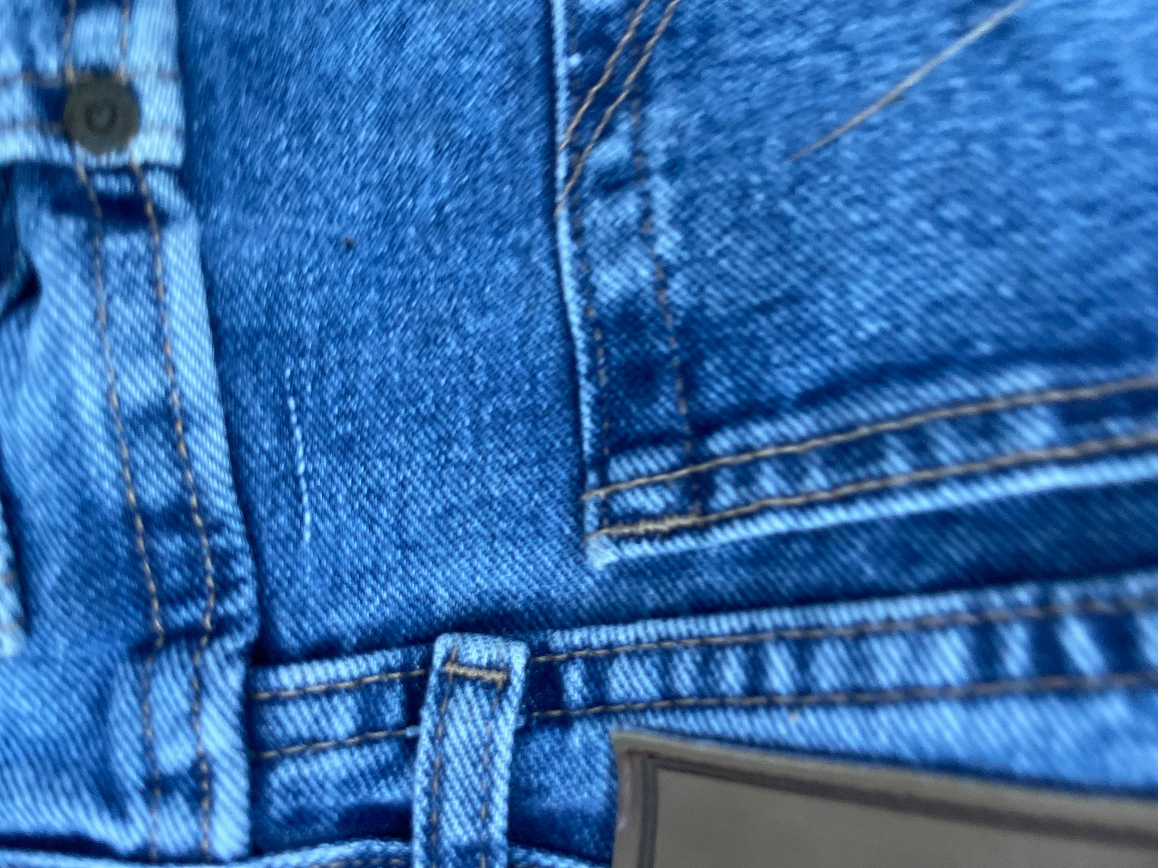 Vintage men's blue Wrangler denim jeans in L| W38 L32| SKU 4466